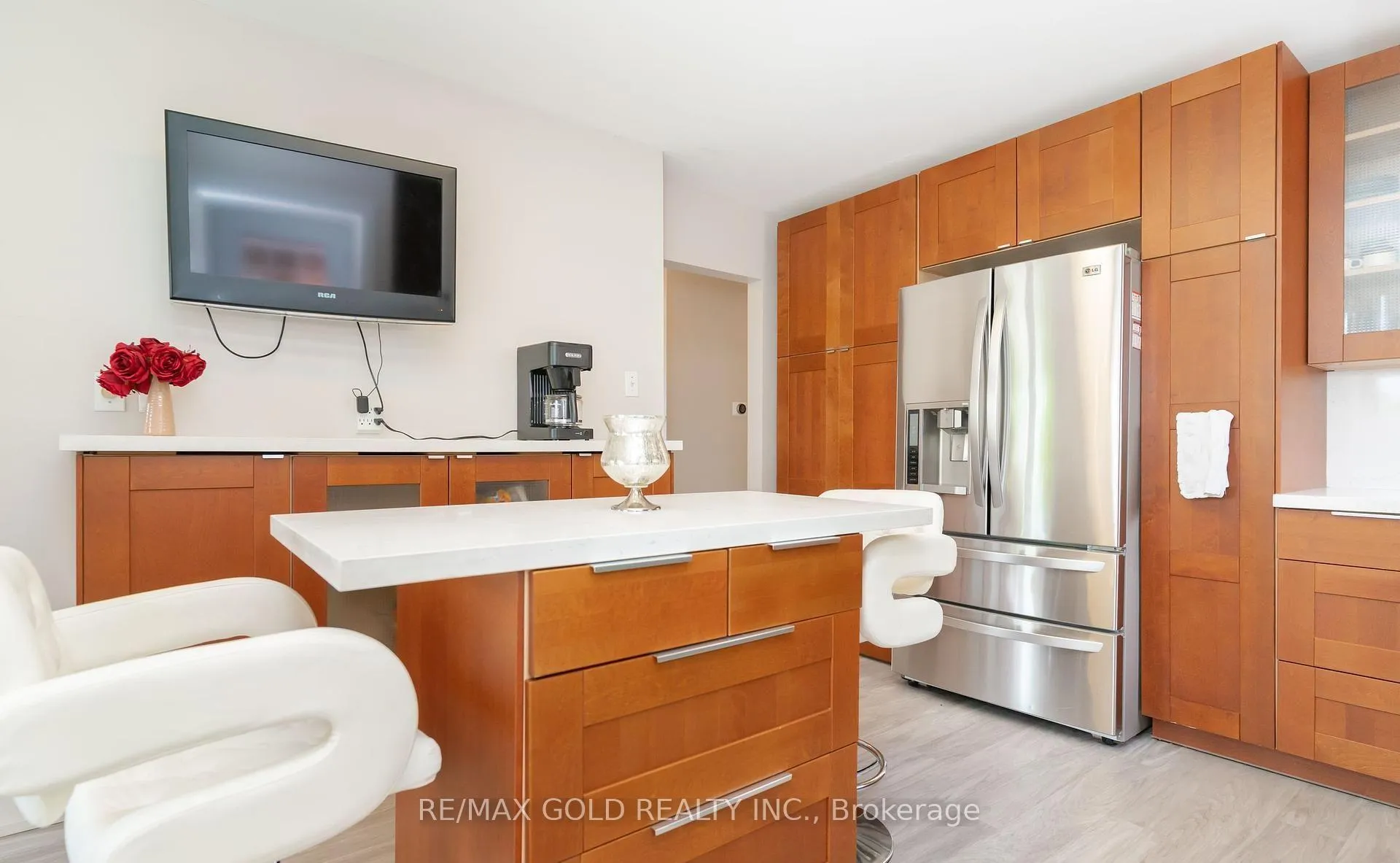 Photo 16 of 29 Devonshire Drive, Brampton, Southgate — HOMEH