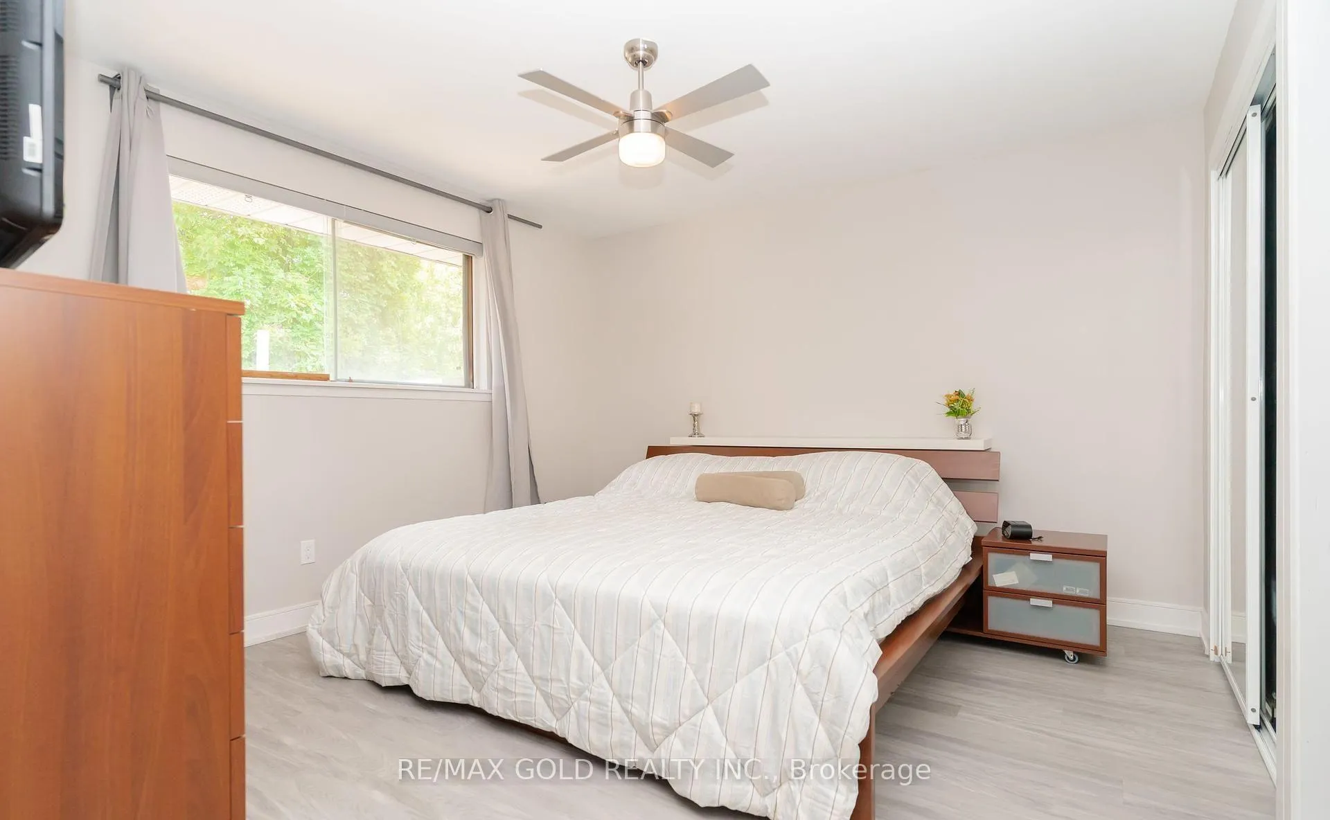 Photo 19 of 29 Devonshire Drive, Brampton, Southgate — HOMEH