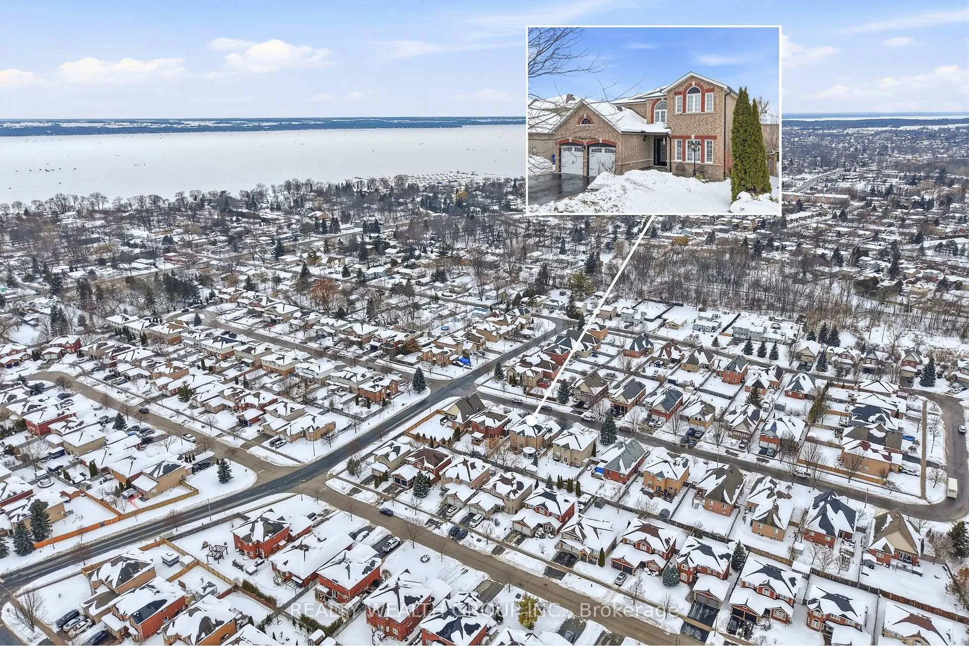 Photo 2 of 84 Bayview Avenue, Georgina, Keswick South — HOMEH