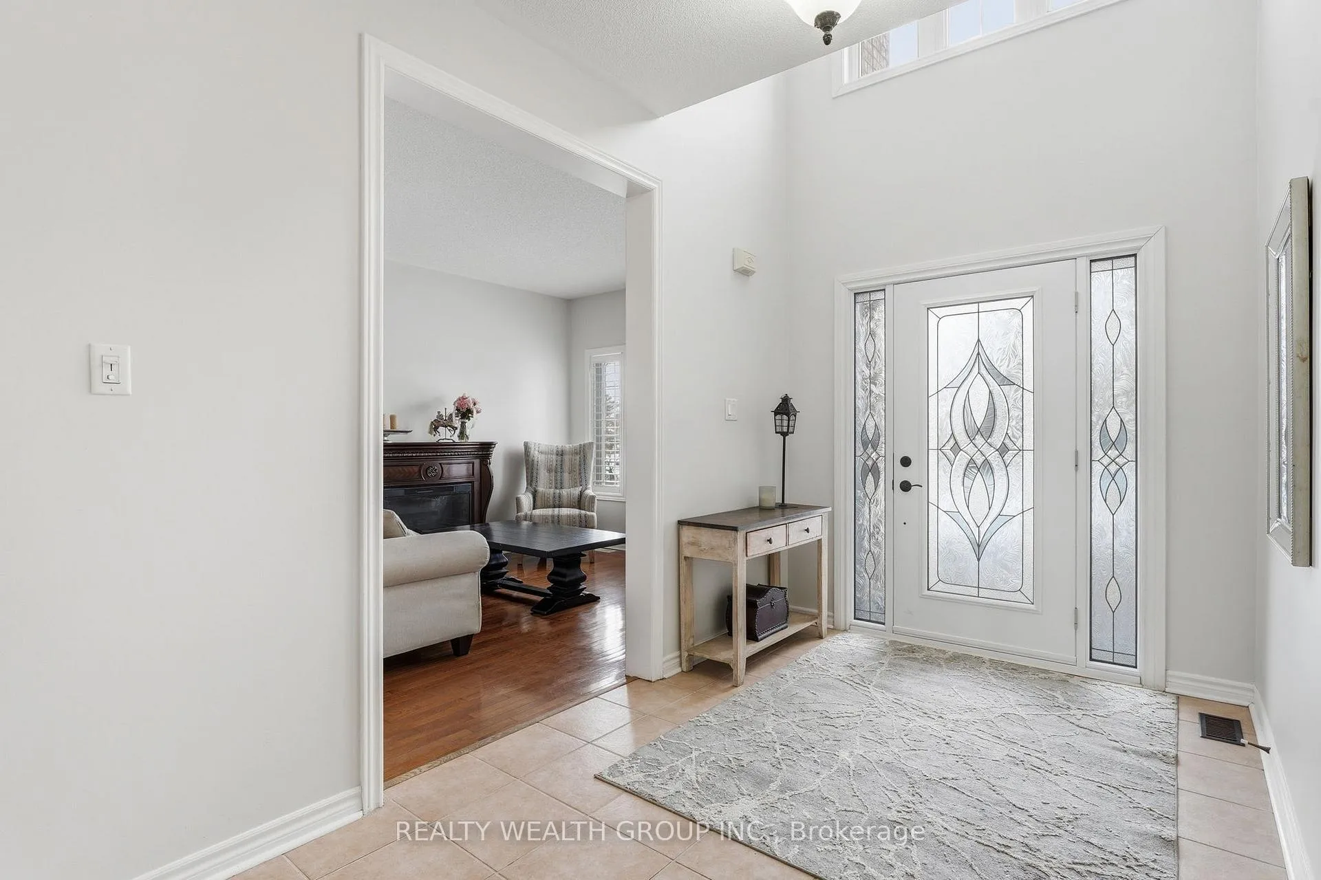 Photo 4 of 84 Bayview Avenue, Georgina, Keswick South — HOMEH