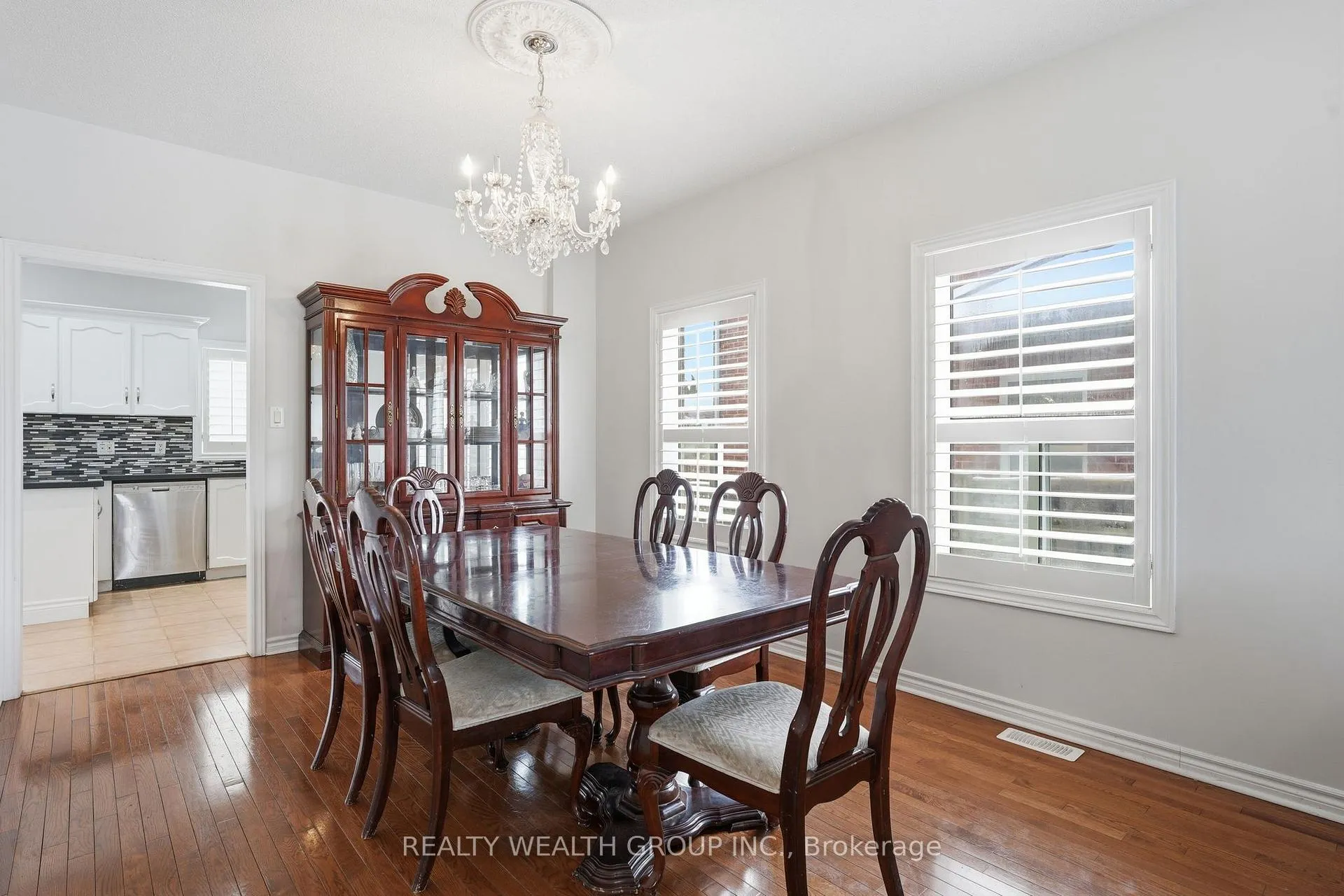 Photo 9 of 84 Bayview Avenue, Georgina, Keswick South — HOMEH