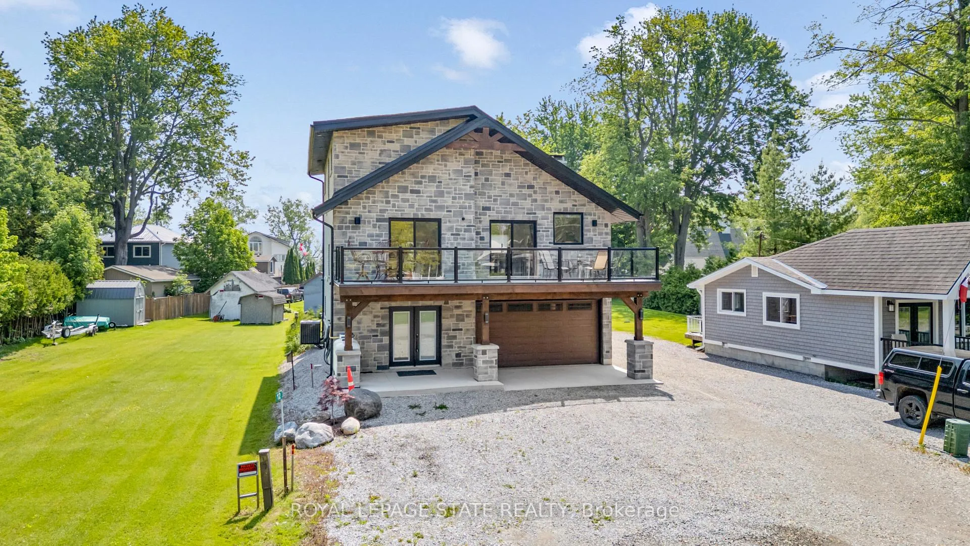Photo 3 of 12 Park Lane Crescent, Norfolk, Turkey Point — HOMEH