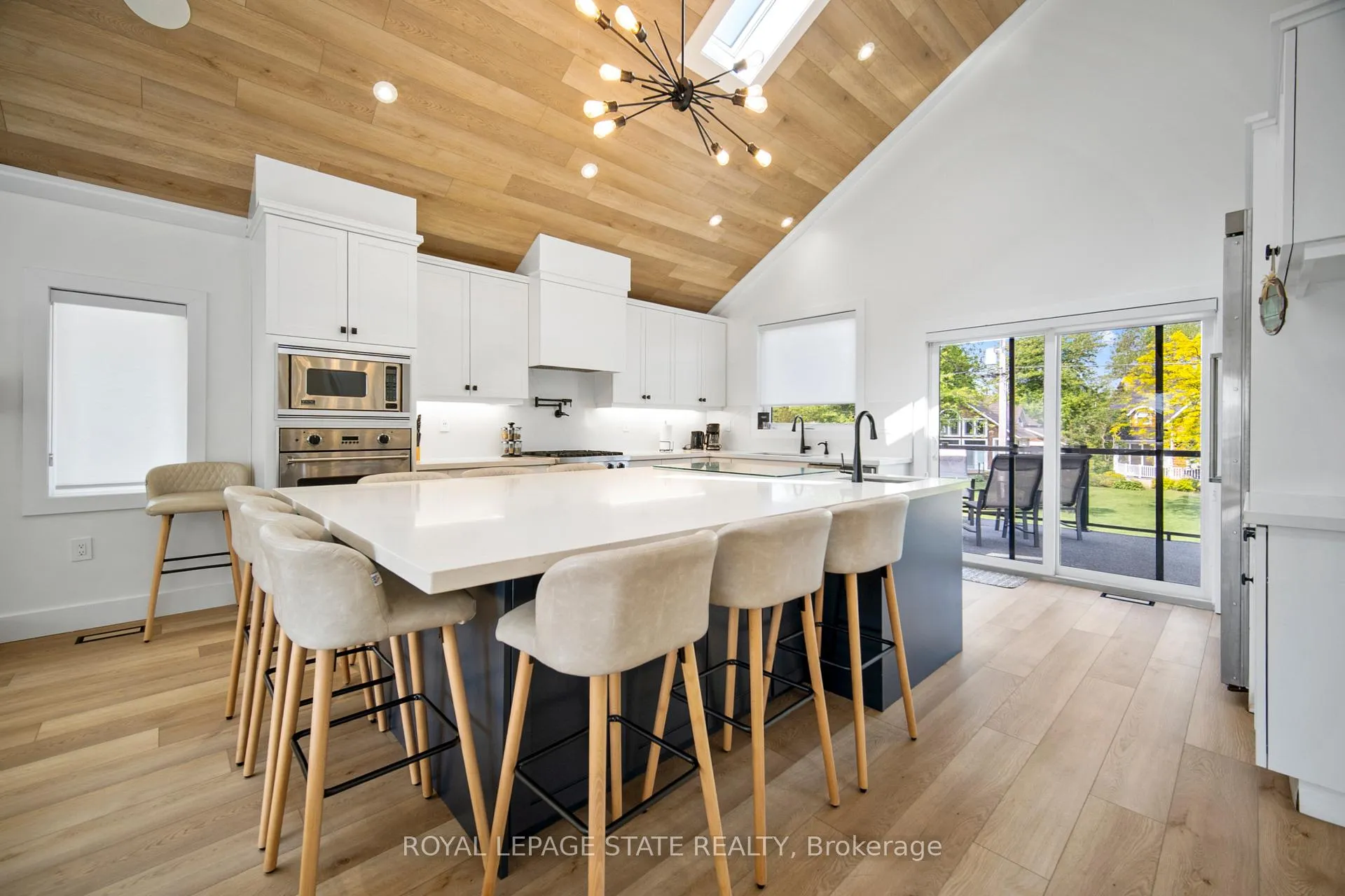 Photo 23 of 12 Park Lane Crescent, Norfolk, Turkey Point — HOMEH