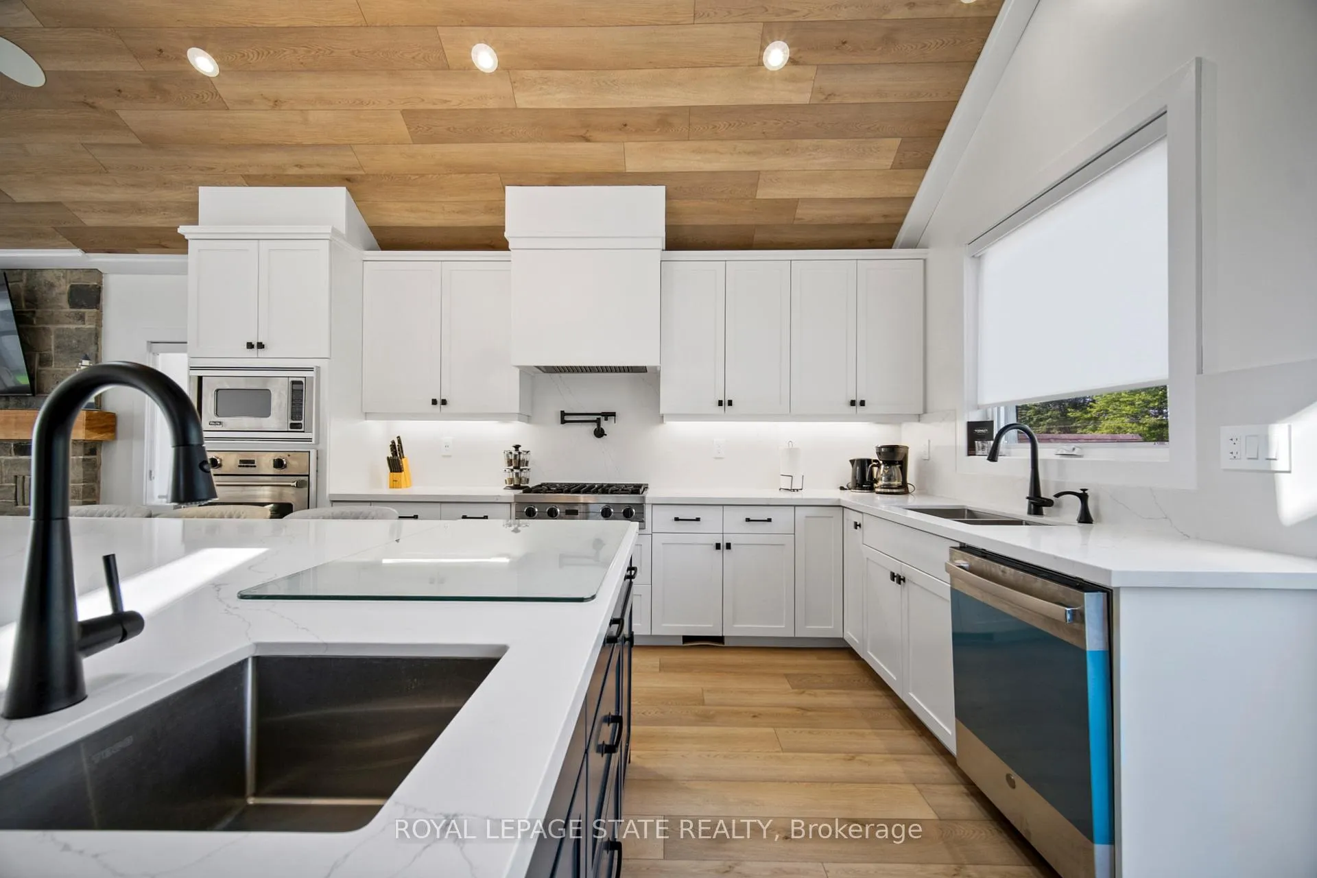 Photo 25 of 12 Park Lane Crescent, Norfolk, Turkey Point — HOMEH