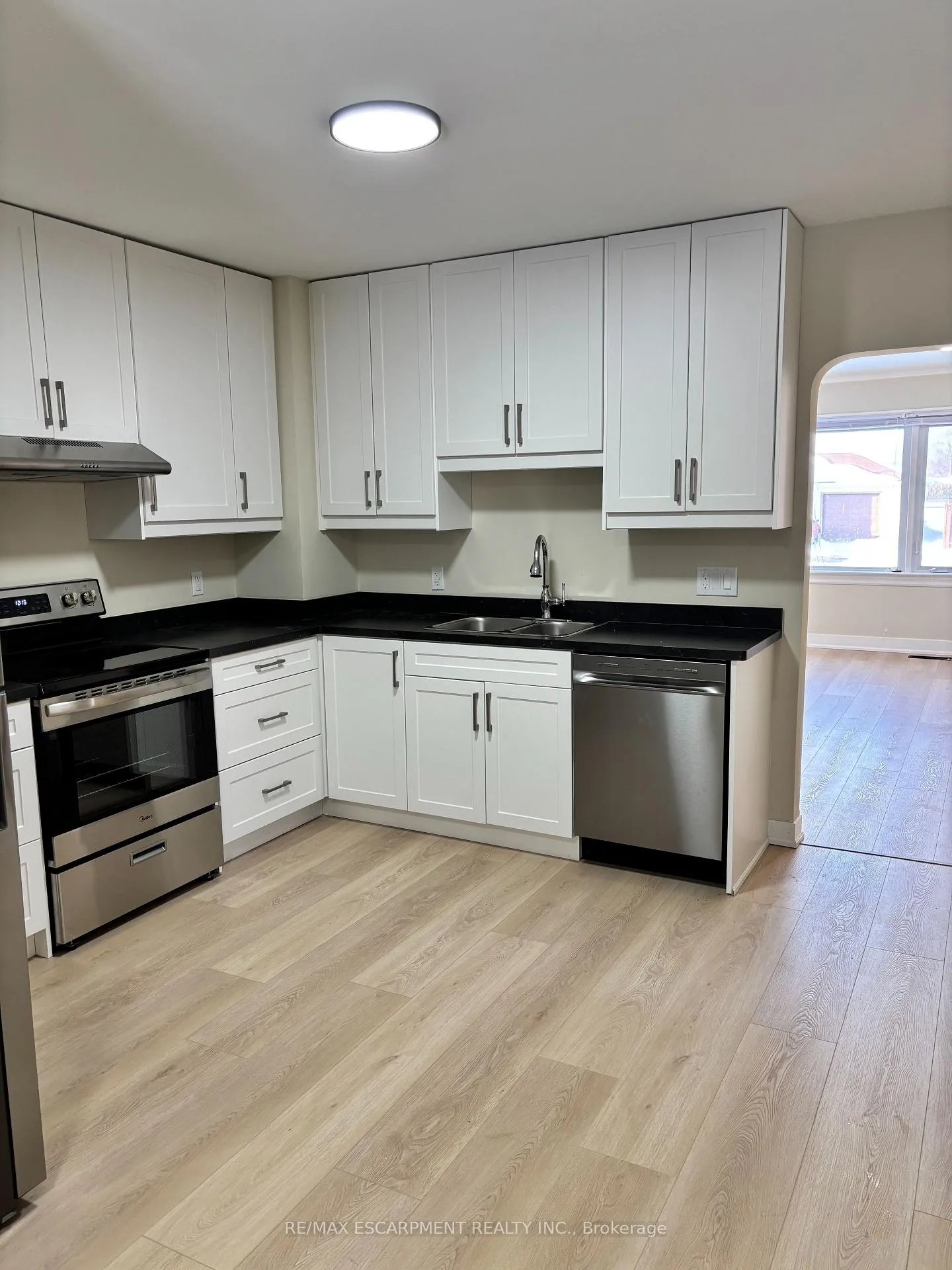 Photo 1 of Unit Main, 98 Brady Street, Port Colborne, Main Street — HOMEH