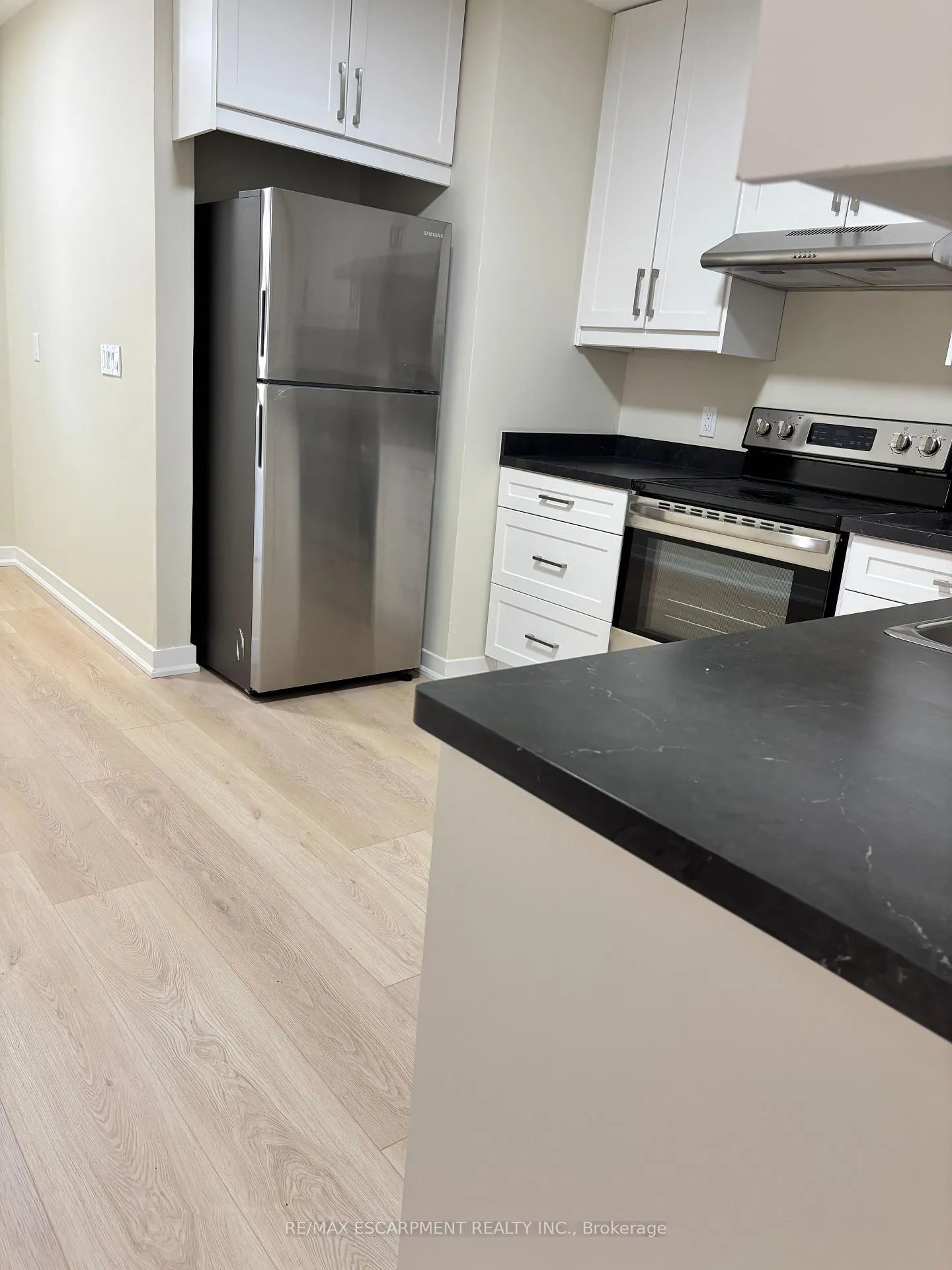 Photo 3 of Unit Main, 98 Brady Street, Port Colborne, Main Street — HOMEH