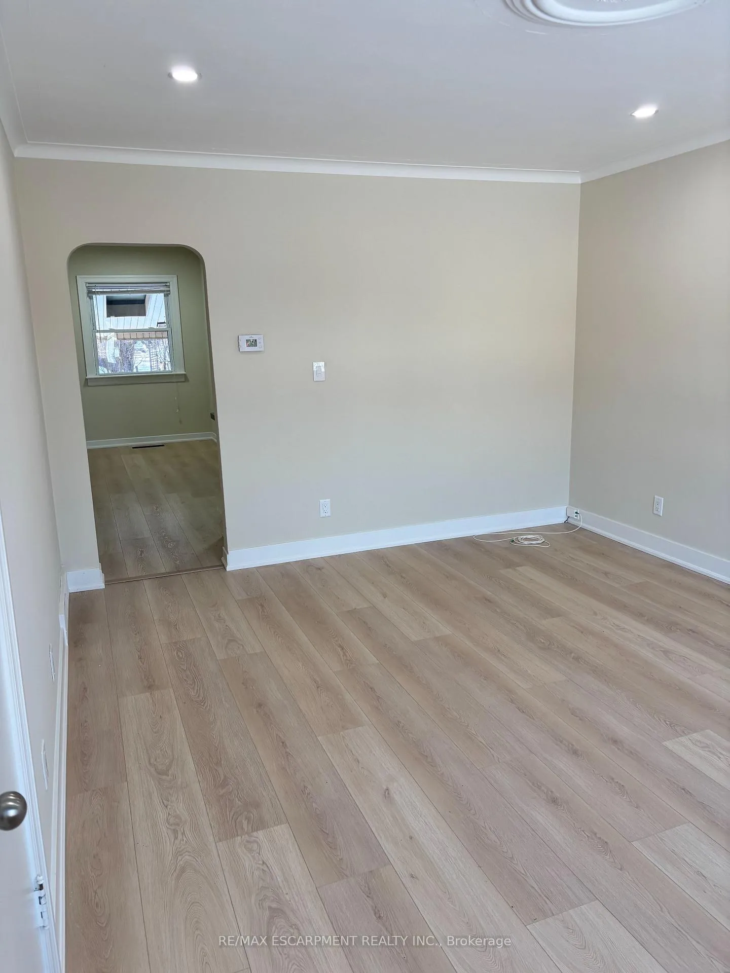 Photo 6 of Unit Main, 98 Brady Street, Port Colborne, Main Street — HOMEH