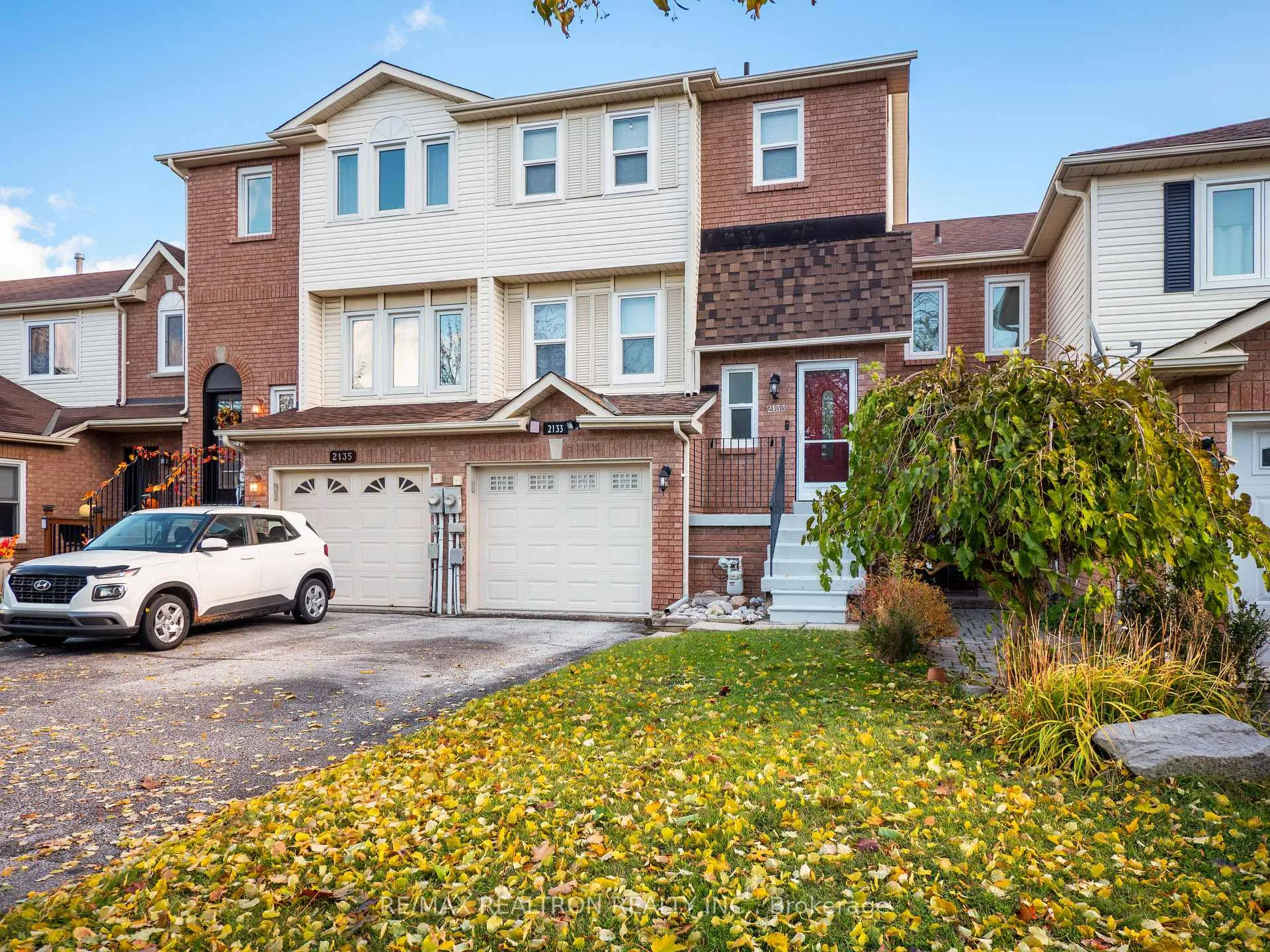 Photo 1 of 2133 Ferguson Street, Innisfil, Alcona — HOMEH