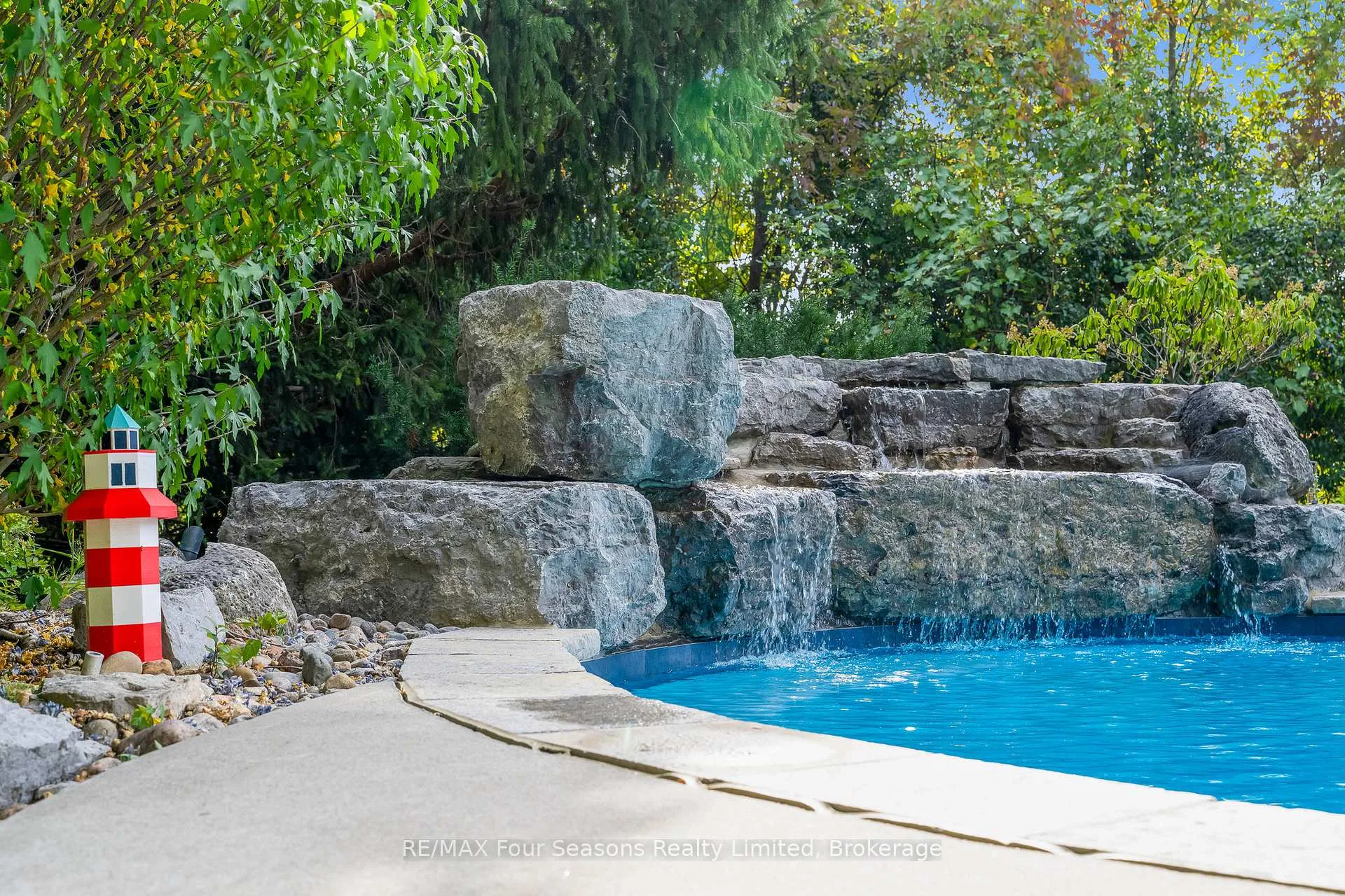 Photo 8 of 159 Indian Circle, Blue Mountains — HOMEH