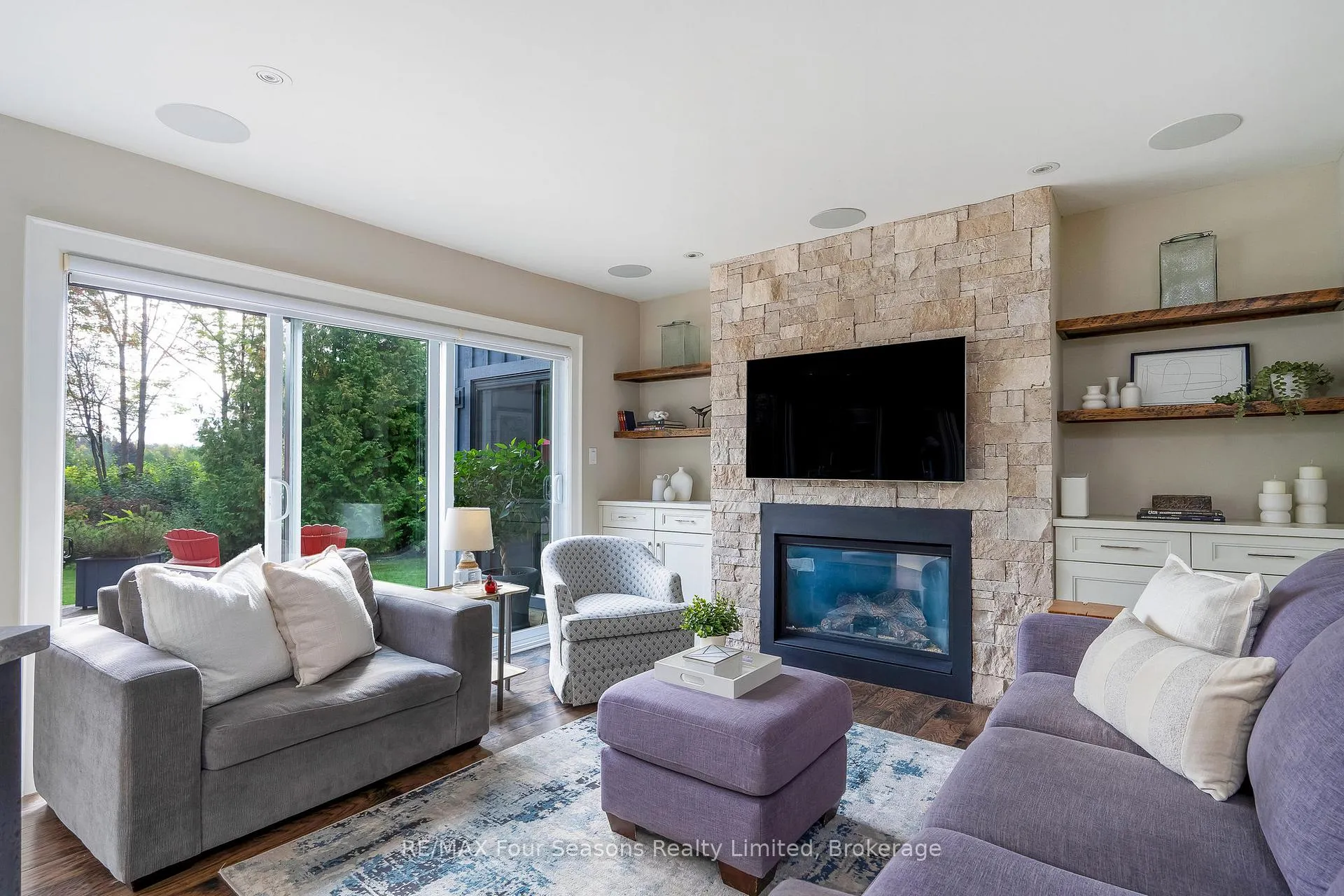 Photo 24 of 159 Indian Circle, Blue Mountains — HOMEH