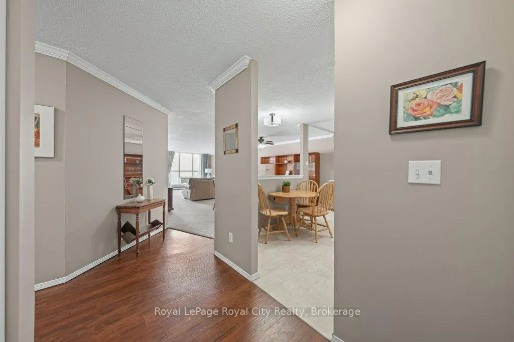 Photo 4 of Unit 1005, 24 Marilyn Drive, Guelph, Riverside Park — HOMEH