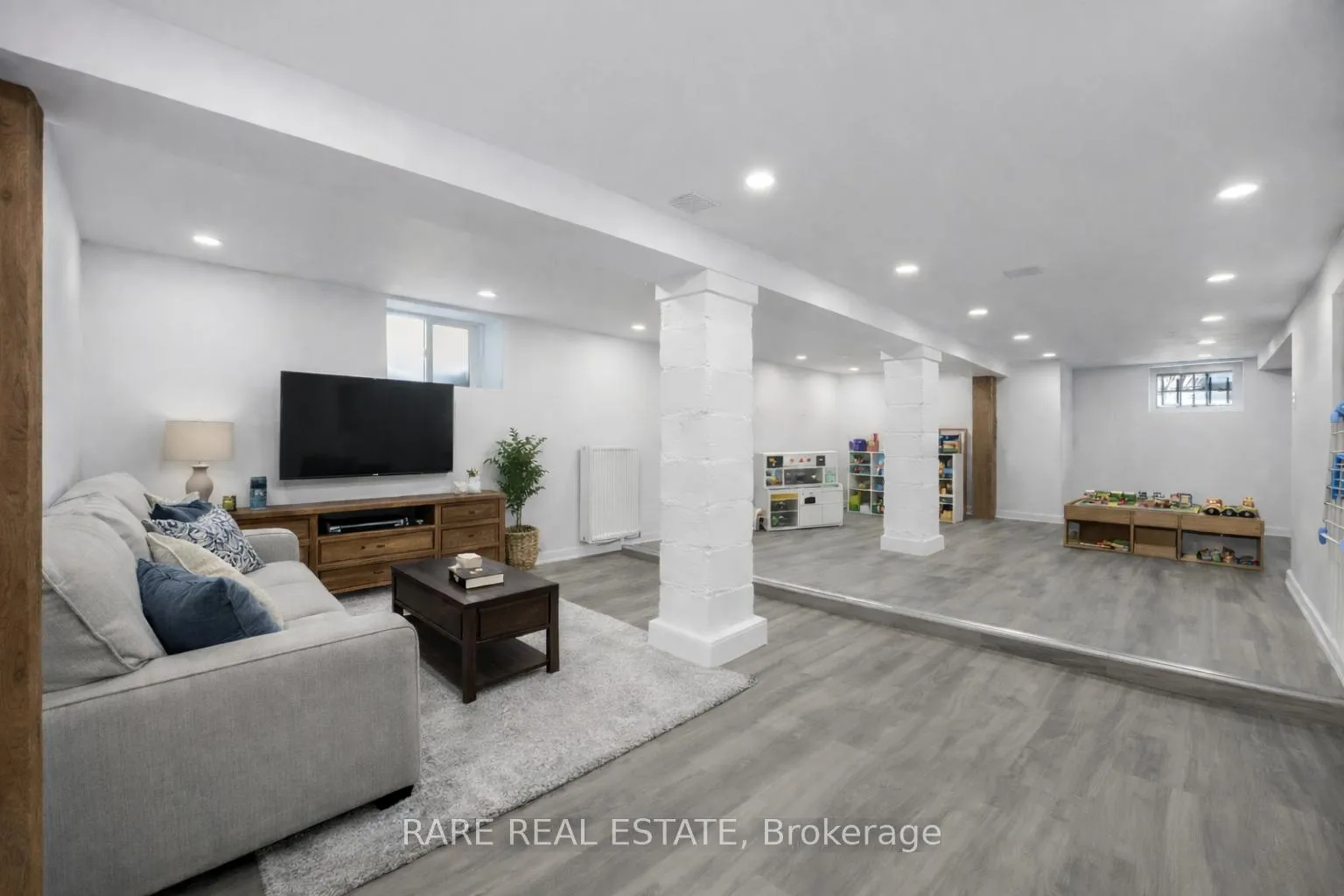 Photo 17 of 106 Melrose Avenue, Toronto, Lawrence Park North — HOMEH