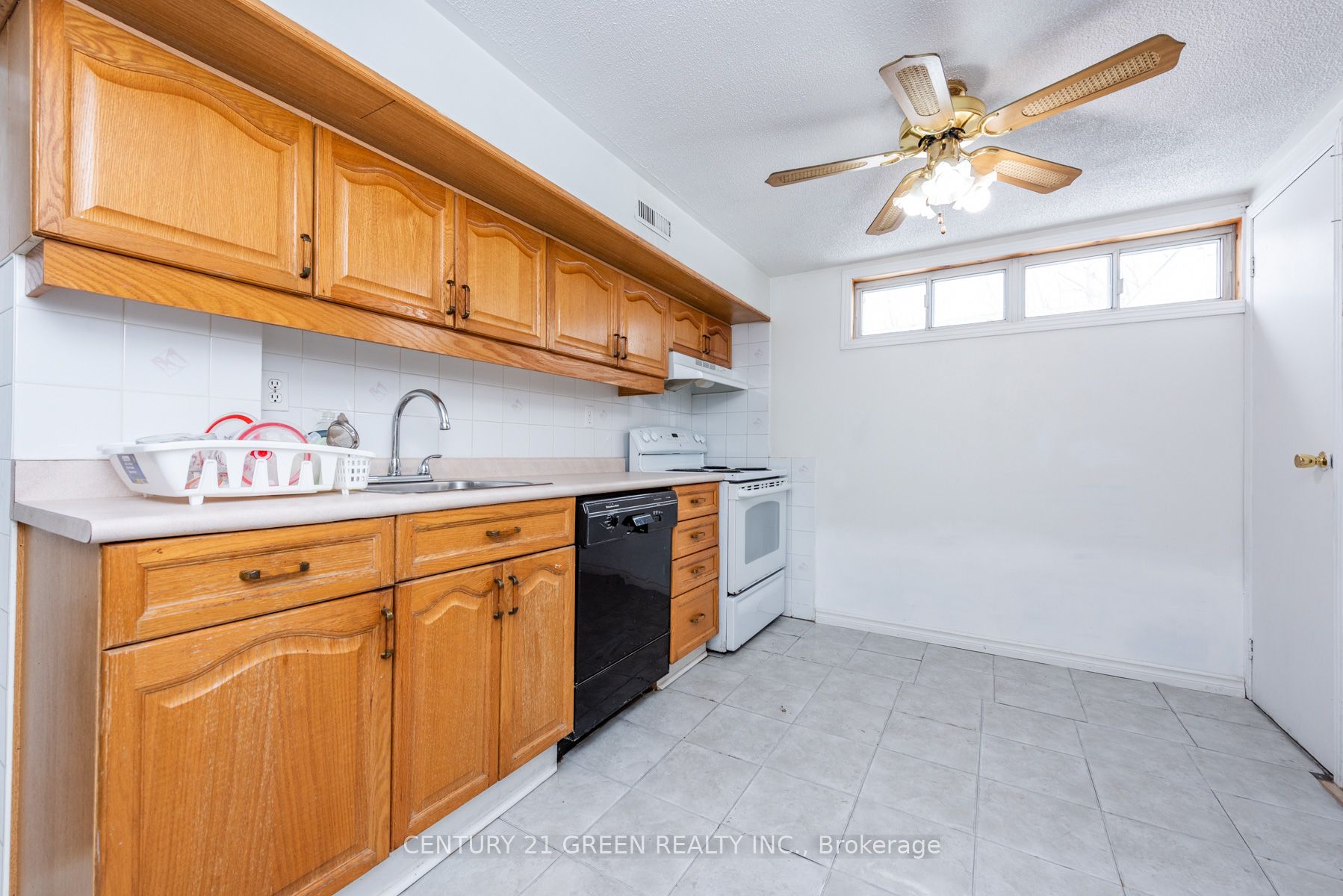 Photo 30 of 9 Ridgetop Avenue, Brampton, Northwood Park — HOMEH