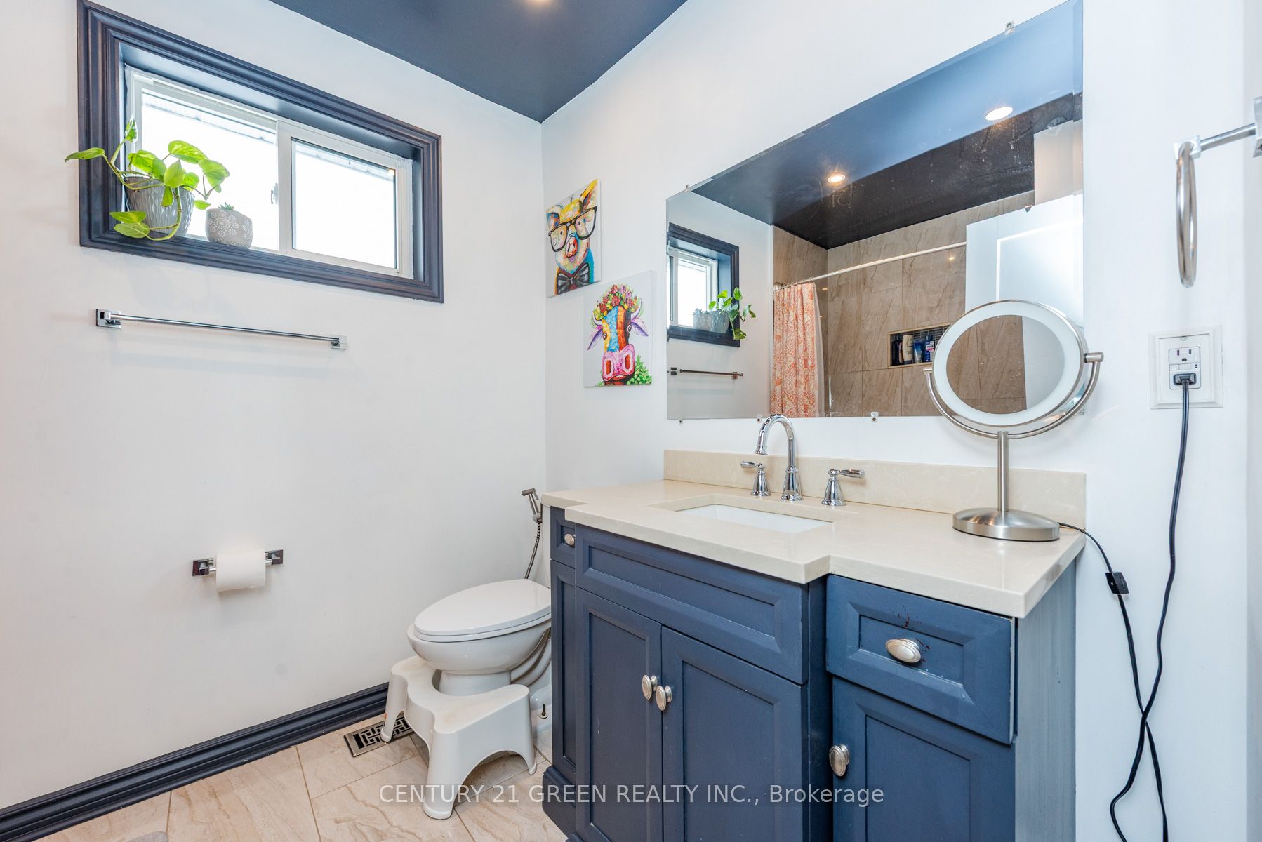 Photo 25 of 9 Ridgetop Avenue, Brampton, Northwood Park — HOMEH