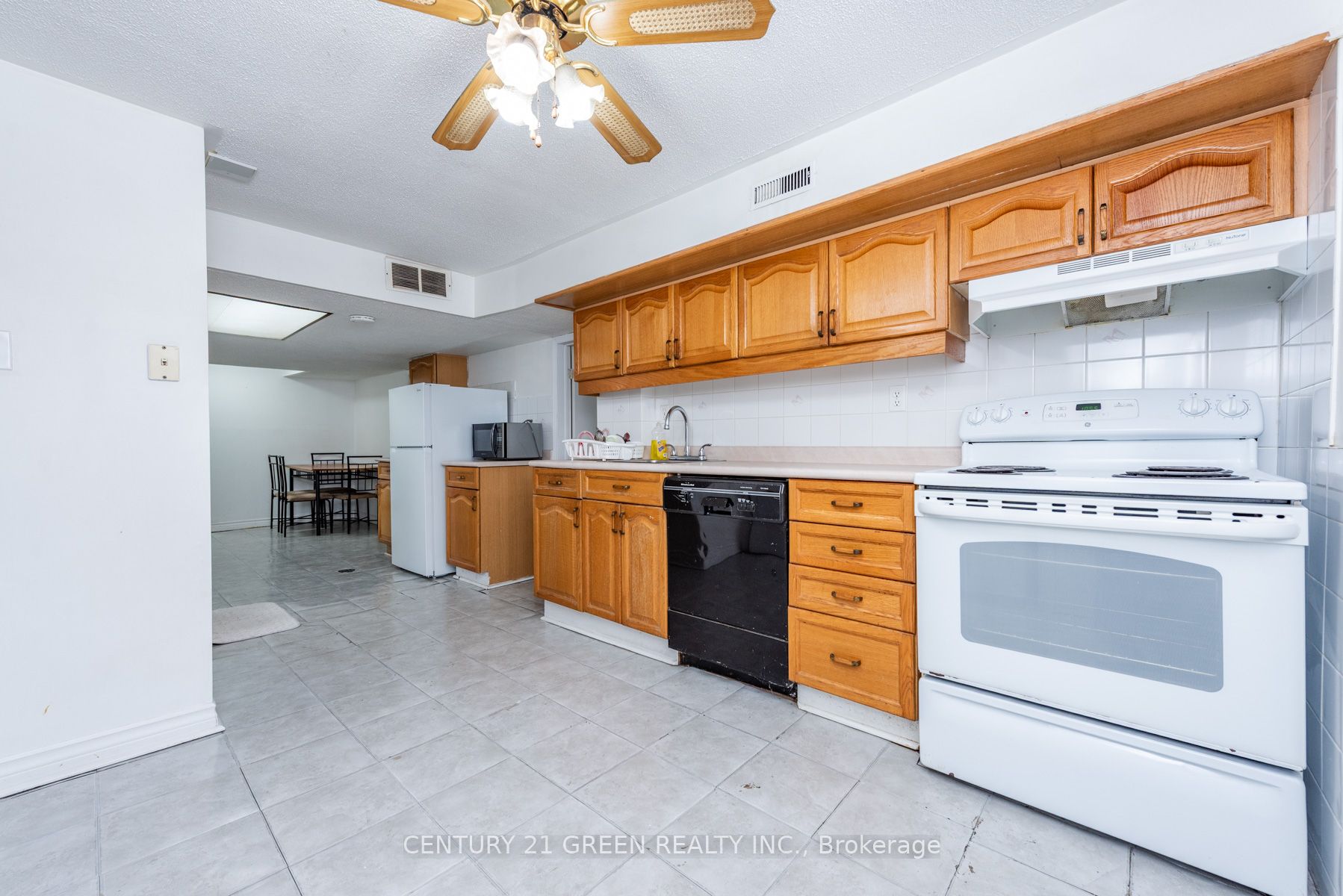 Photo 33 of 9 Ridgetop Avenue, Brampton, Northwood Park — HOMEH