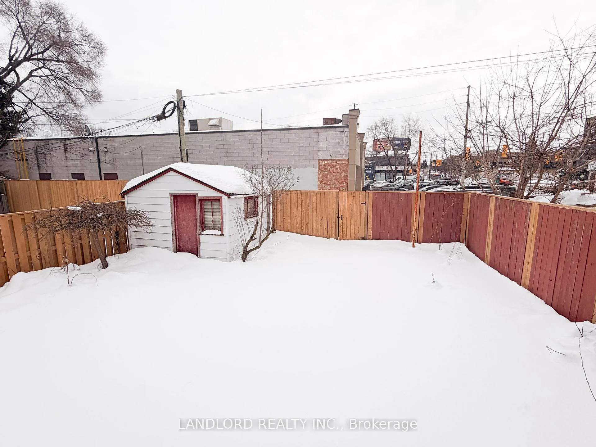 Photo 18 of 3 Davies Crescent, Toronto, East York — HOMEH