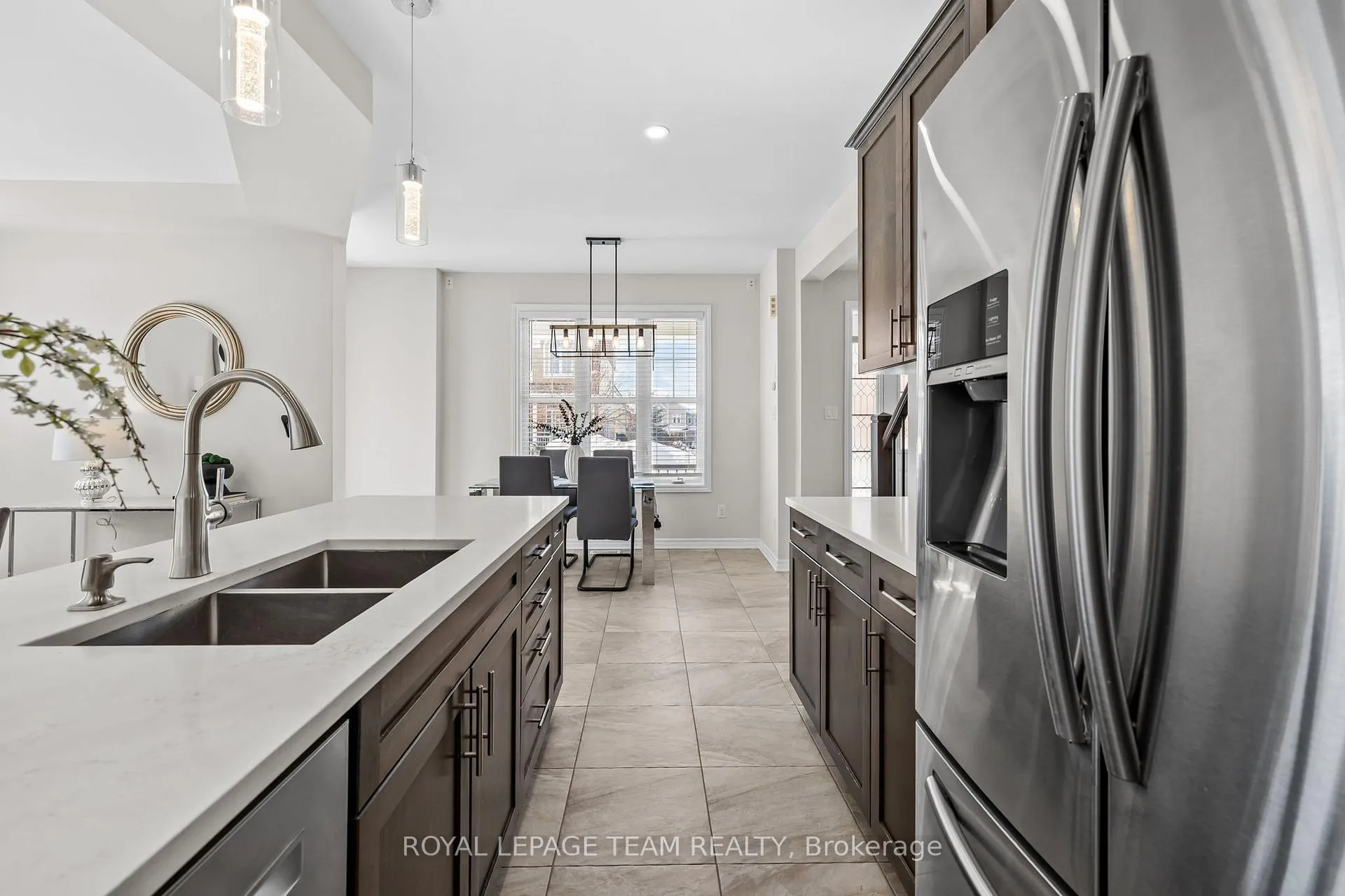 Photo 12 of 1001 Shimmerton Circle, Ottawa, Kanata - Emerald Meadows/Trailwest — HOMEH