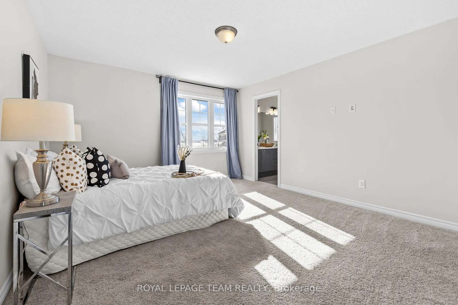 Photo 21 of 1001 Shimmerton Circle, Ottawa, Kanata - Emerald Meadows/Trailwest — HOMEH