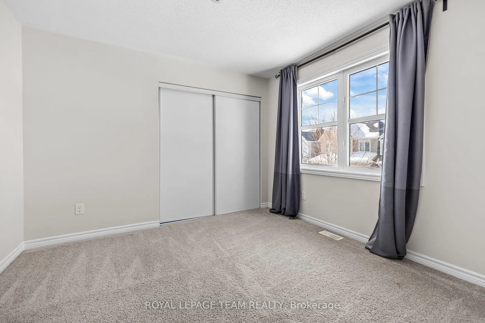 Photo 29 of 1001 Shimmerton Circle, Ottawa, Kanata - Emerald Meadows/Trailwest — HOMEH