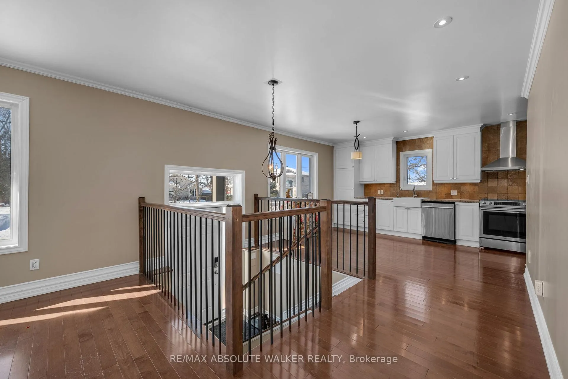 Photo 8 of 1095 Morin Road, Ottawa, Cumberland Estates — HOMEH