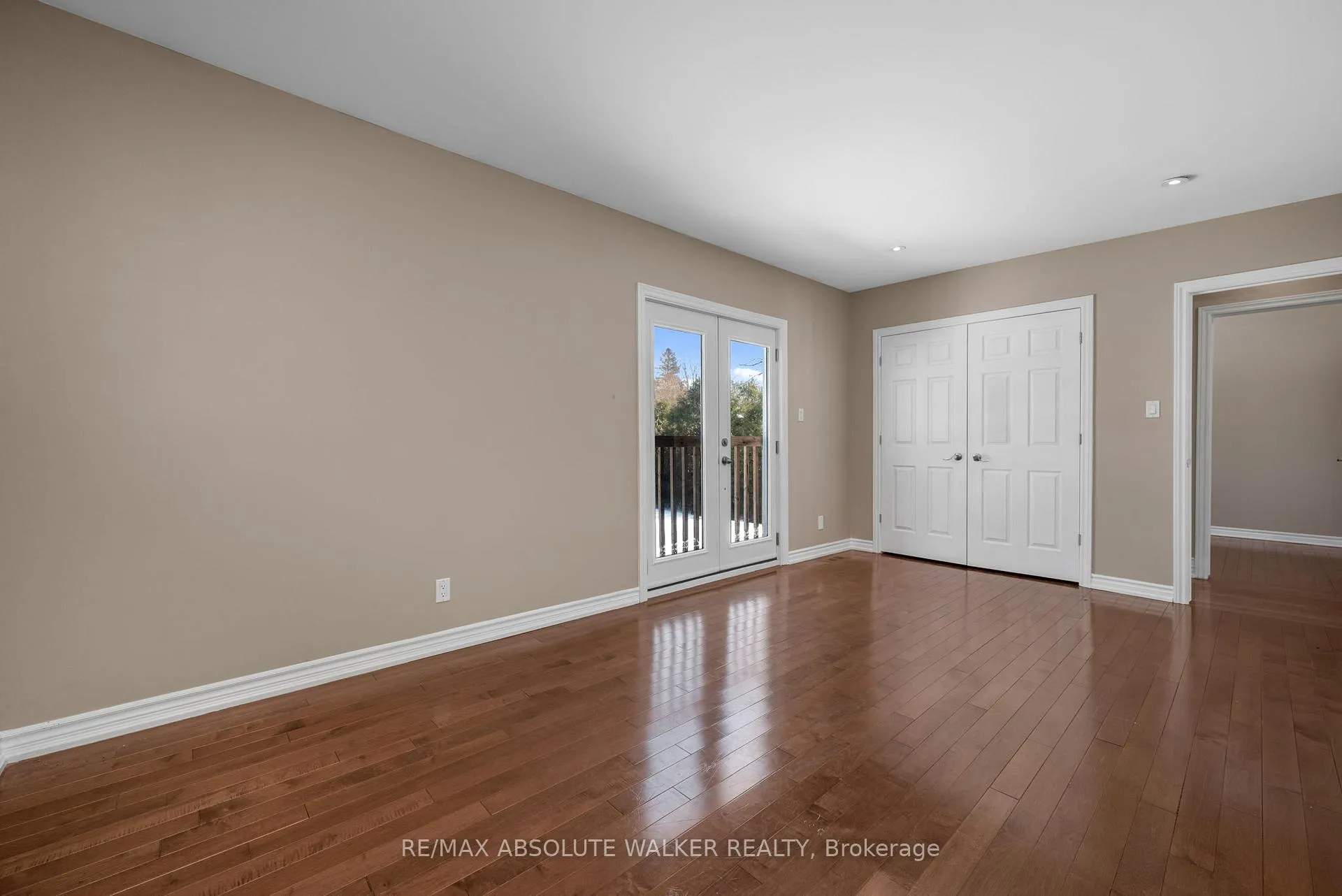 Photo 18 of 1095 Morin Road, Ottawa, Cumberland Estates — HOMEH