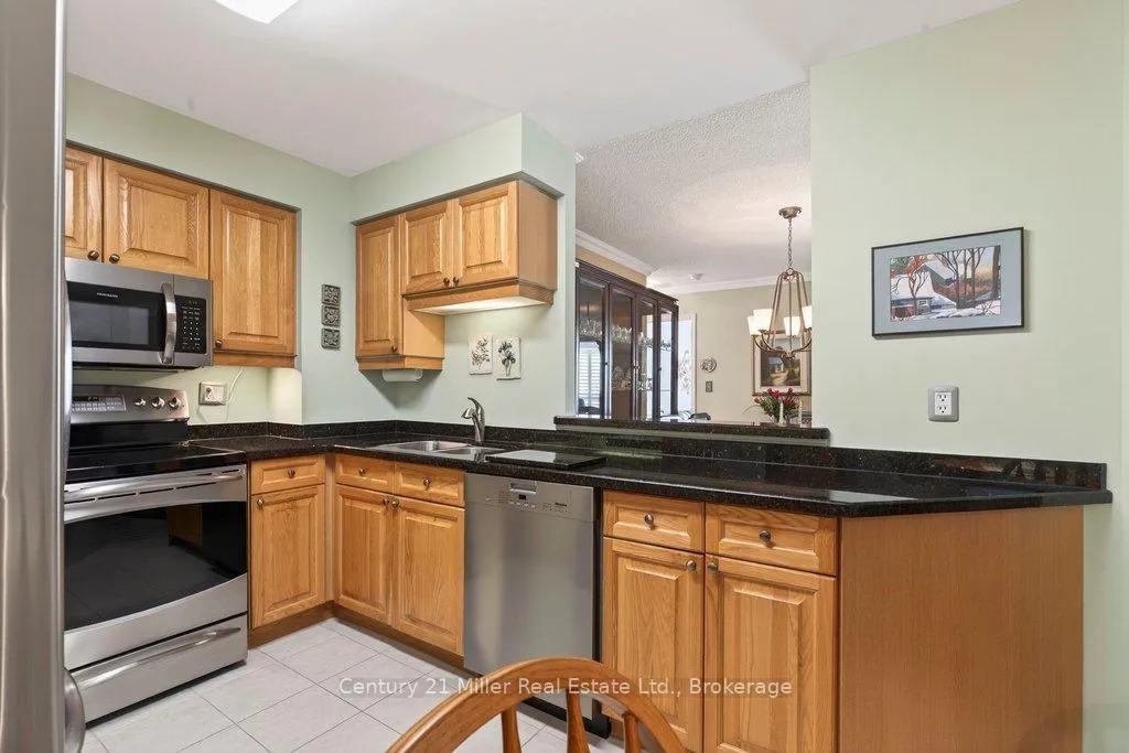 Photo 14 of Unit 1605, 1276 Maple Crossing Boulevard, Burlington, Brant — HOMEH