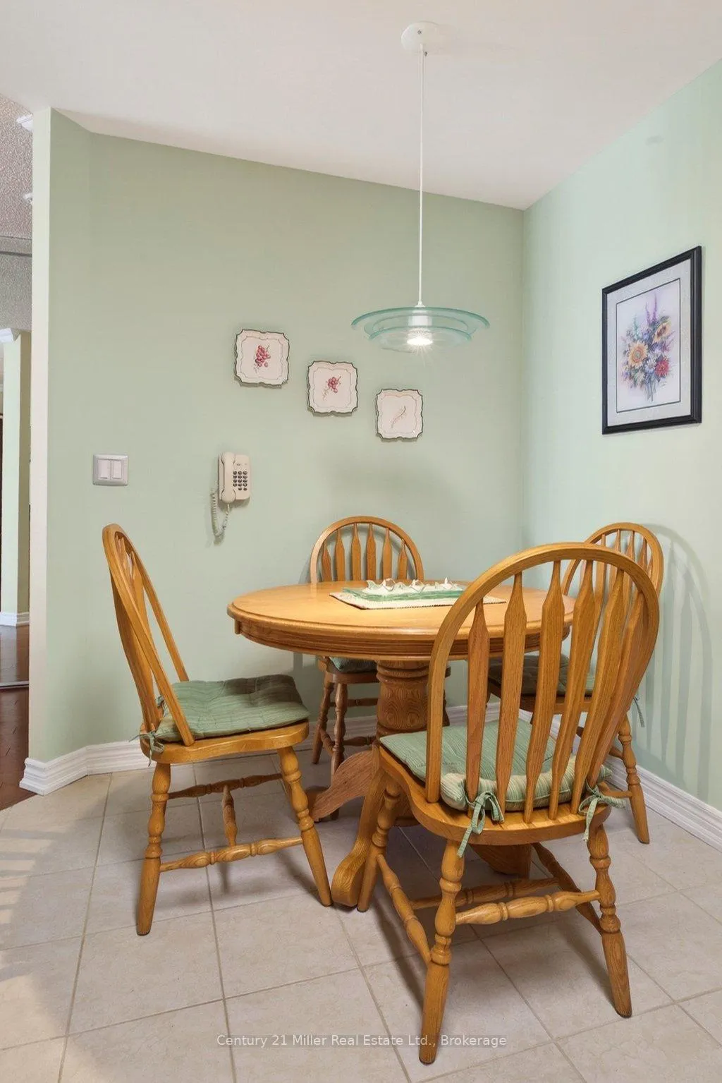 Photo 17 of Unit 1605, 1276 Maple Crossing Boulevard, Burlington, Brant — HOMEH