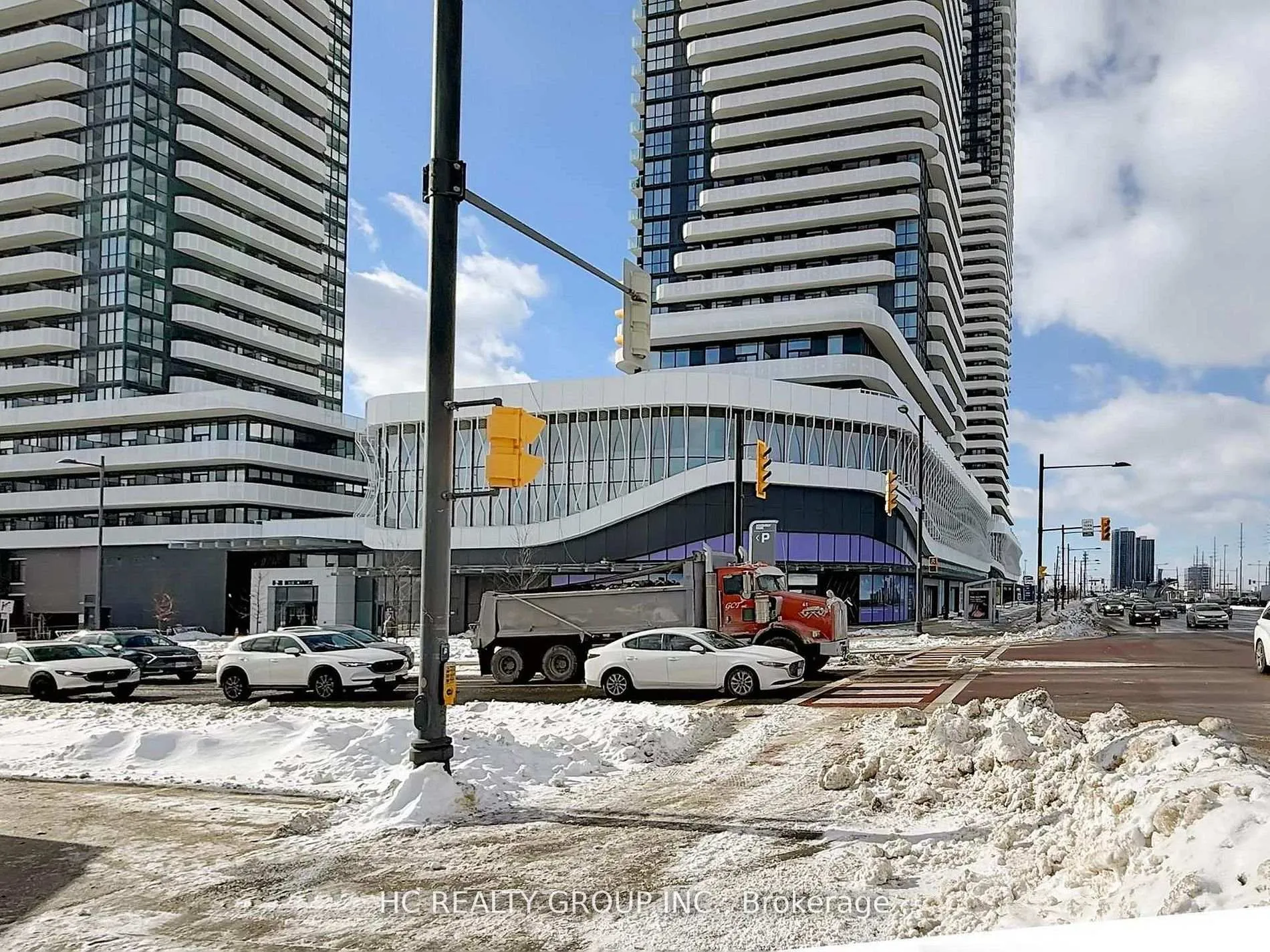 Photo 3 of Unit 6001, 8 Interchange Way, Vaughan, Vaughan Corporate Centre — HOMEH
