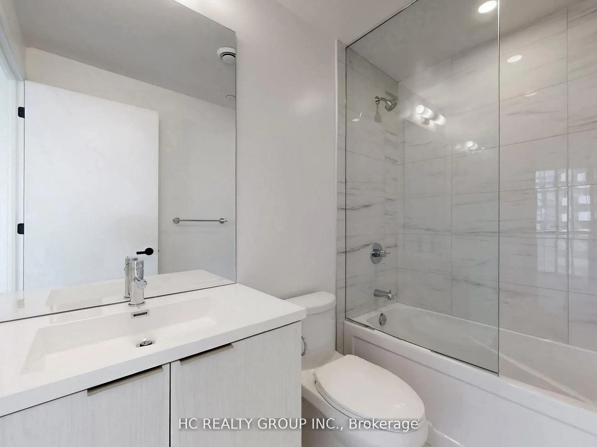 Photo 18 of Unit 6001, 8 Interchange Way, Vaughan, Vaughan Corporate Centre — HOMEH