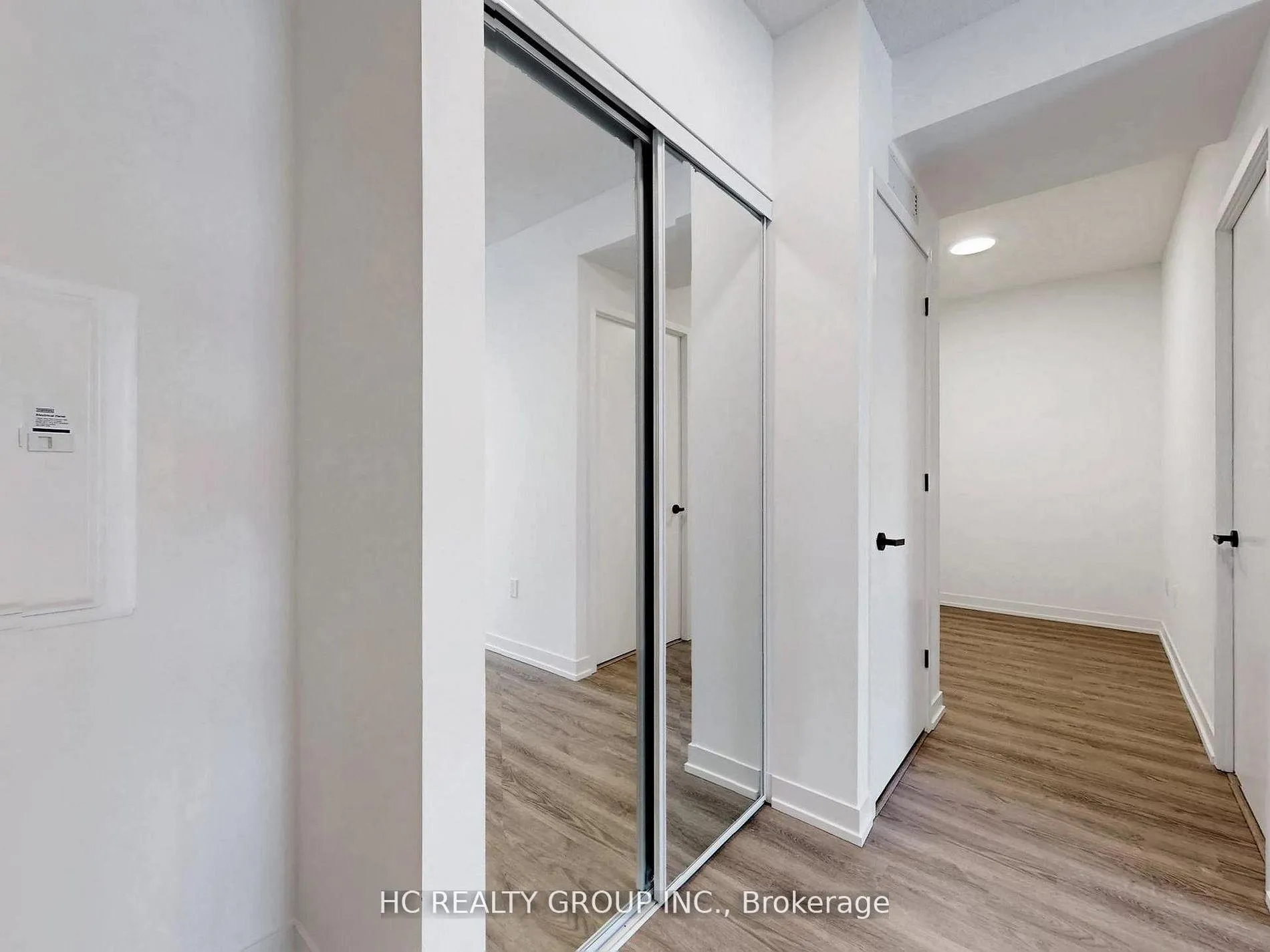Photo 26 of Unit 6001, 8 Interchange Way, Vaughan, Vaughan Corporate Centre — HOMEH