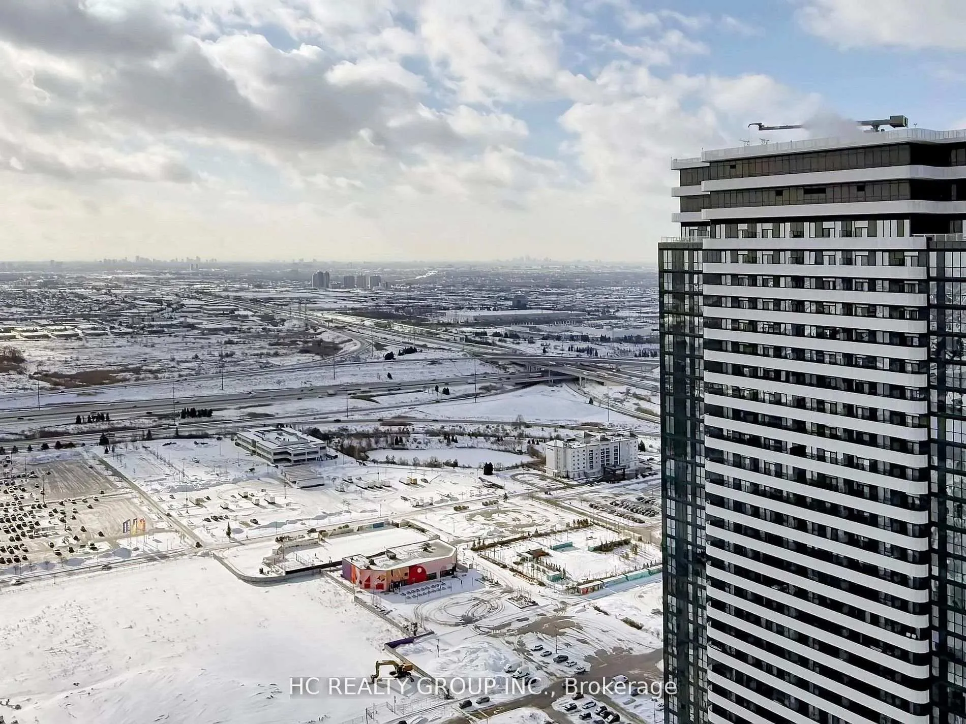 Photo 28 of Unit 6001, 8 Interchange Way, Vaughan, Vaughan Corporate Centre — HOMEH