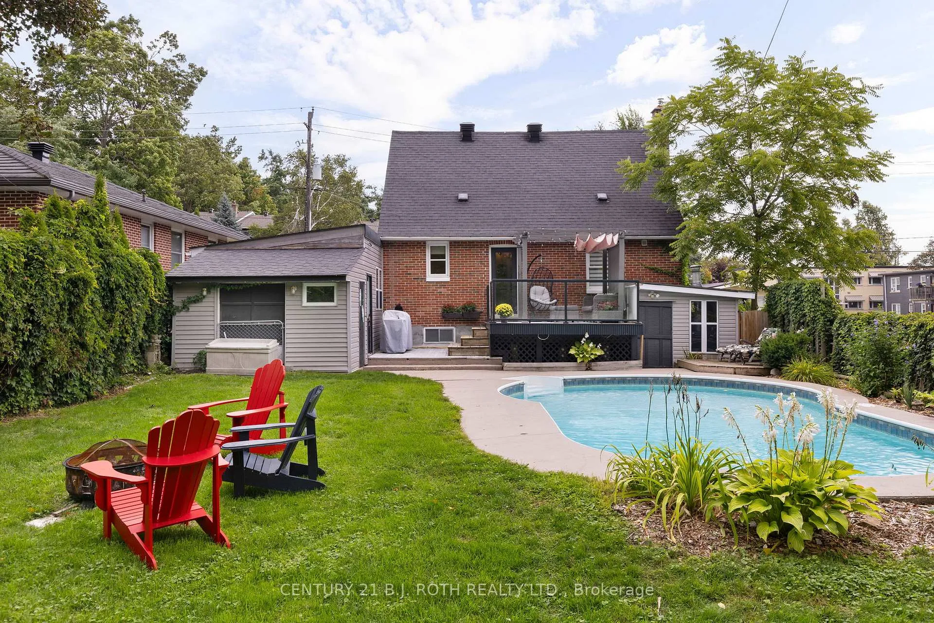Photo 29 of 14 St Vincent Street, Barrie, North Shore — HOMEH