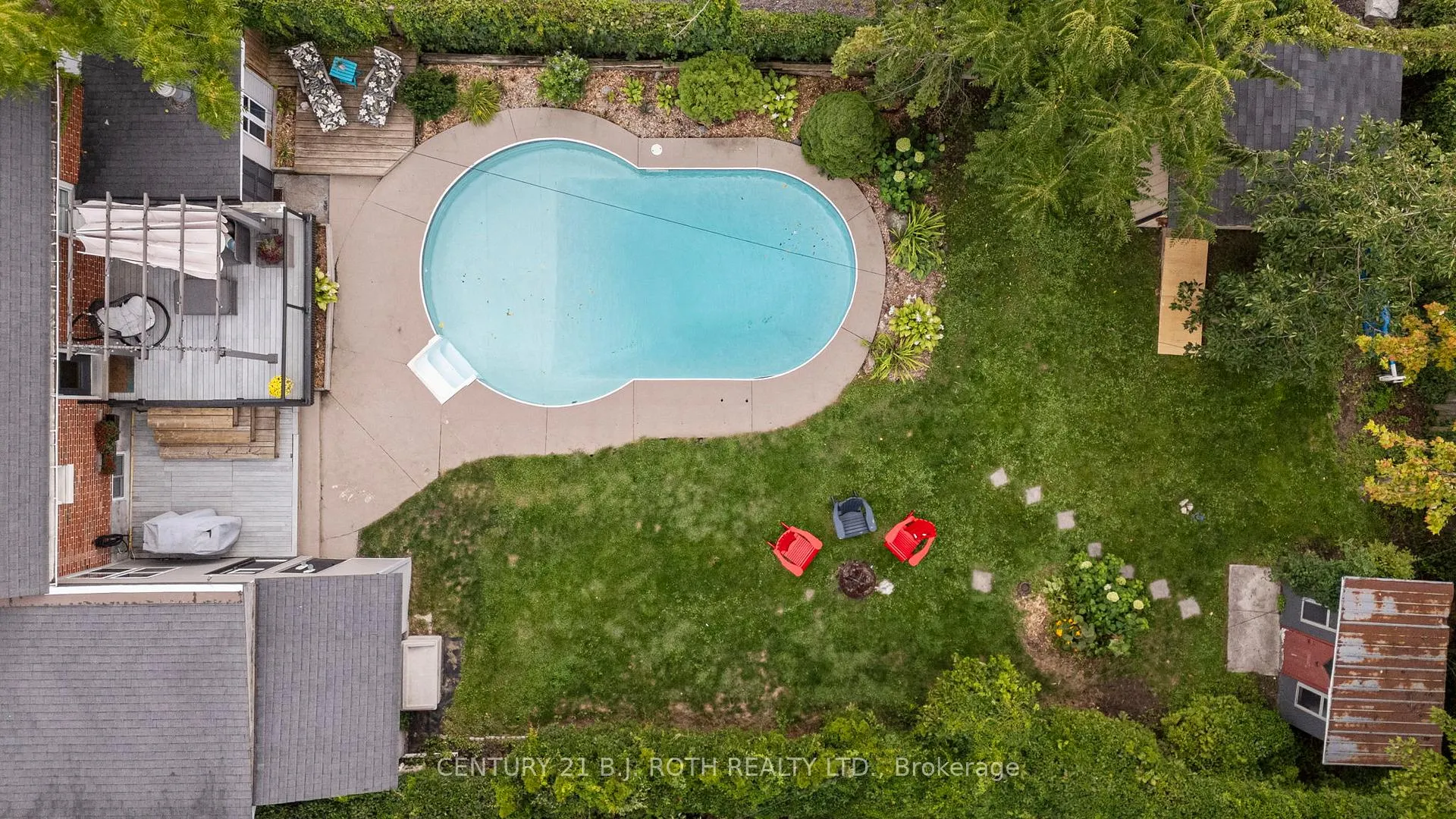 Photo 35 of 14 St Vincent Street, Barrie, North Shore — HOMEH