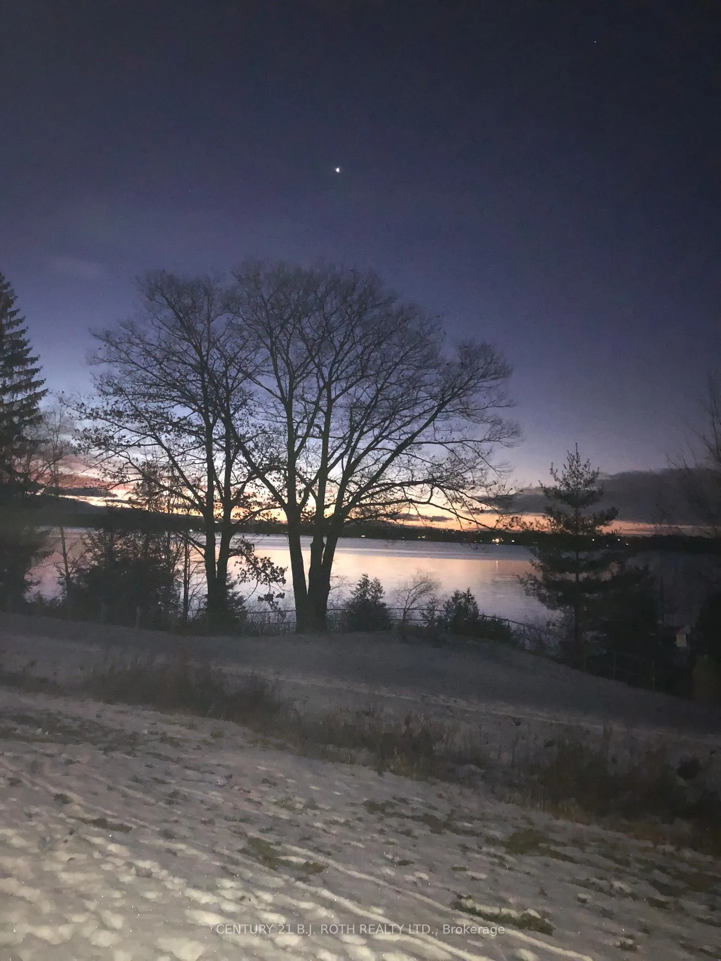 Photo 41 of 14 St Vincent Street, Barrie, North Shore — HOMEH