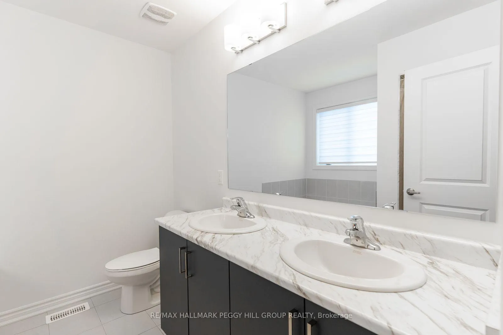 Photo 7 of 244 McKenzie Drive, Clearview, Stayner — HOMEH