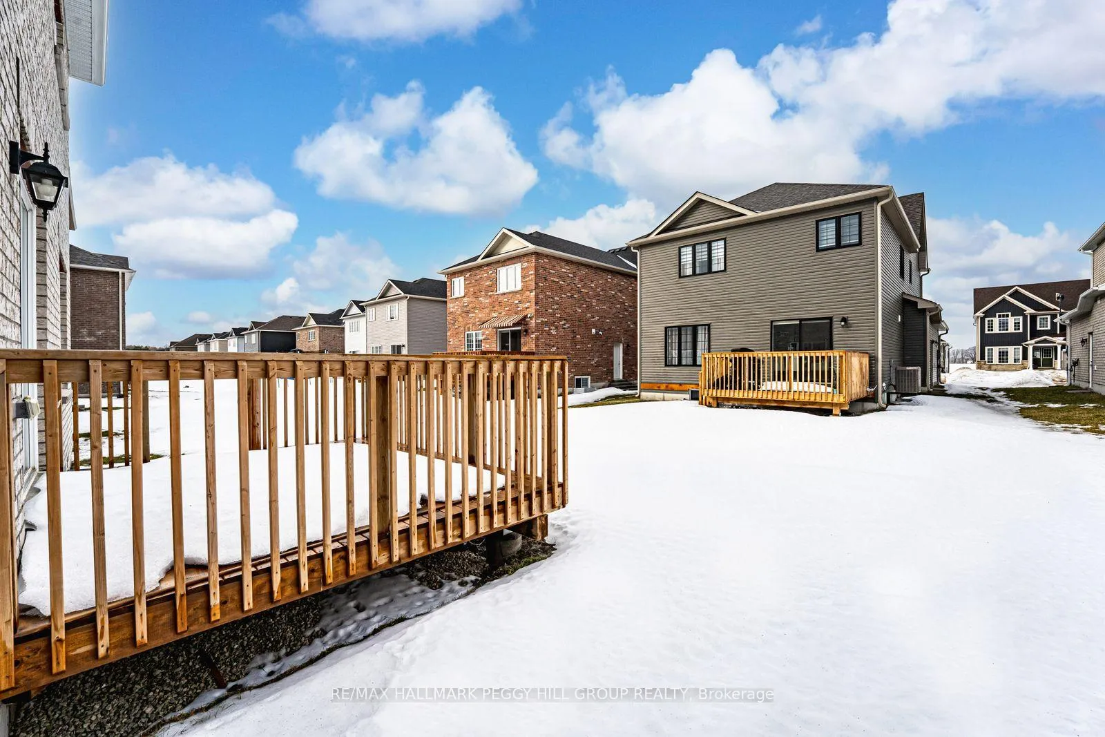Photo 13 of 244 McKenzie Drive, Clearview, Stayner — HOMEH