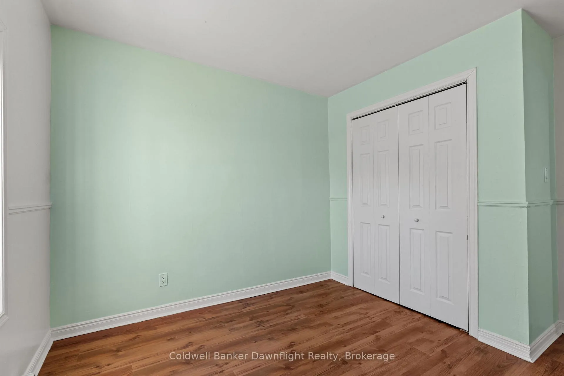 Photo 11 of Unit 3, 3-437 Main Street, South Huron, Exeter — HOMEH