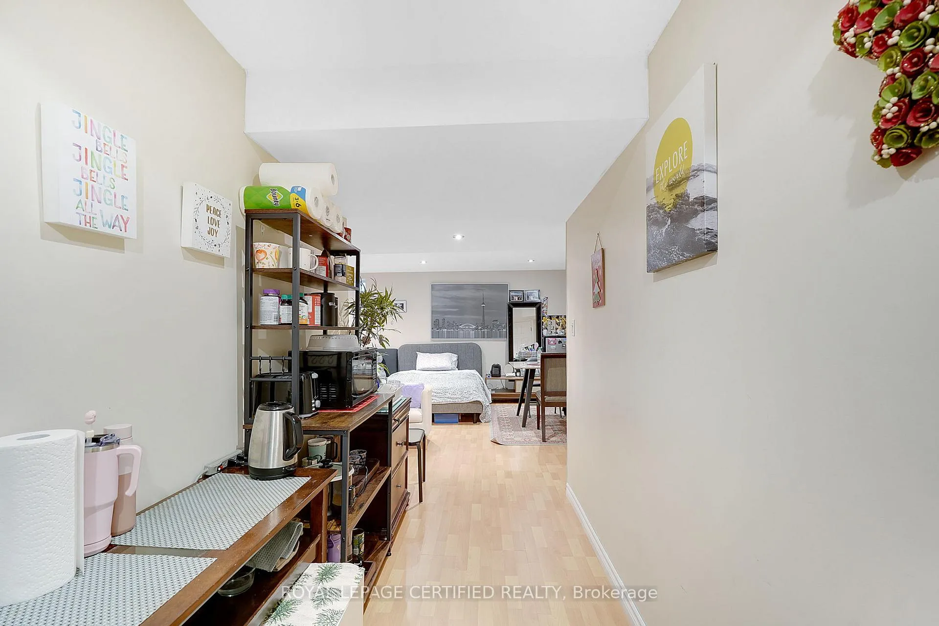 Photo 19 of 916 Burrows Gate, Milton, Coates — HOMEH