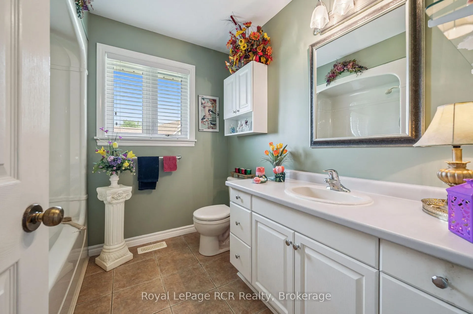 Photo 34 of 2 Murray Way, Minto — HOMEH