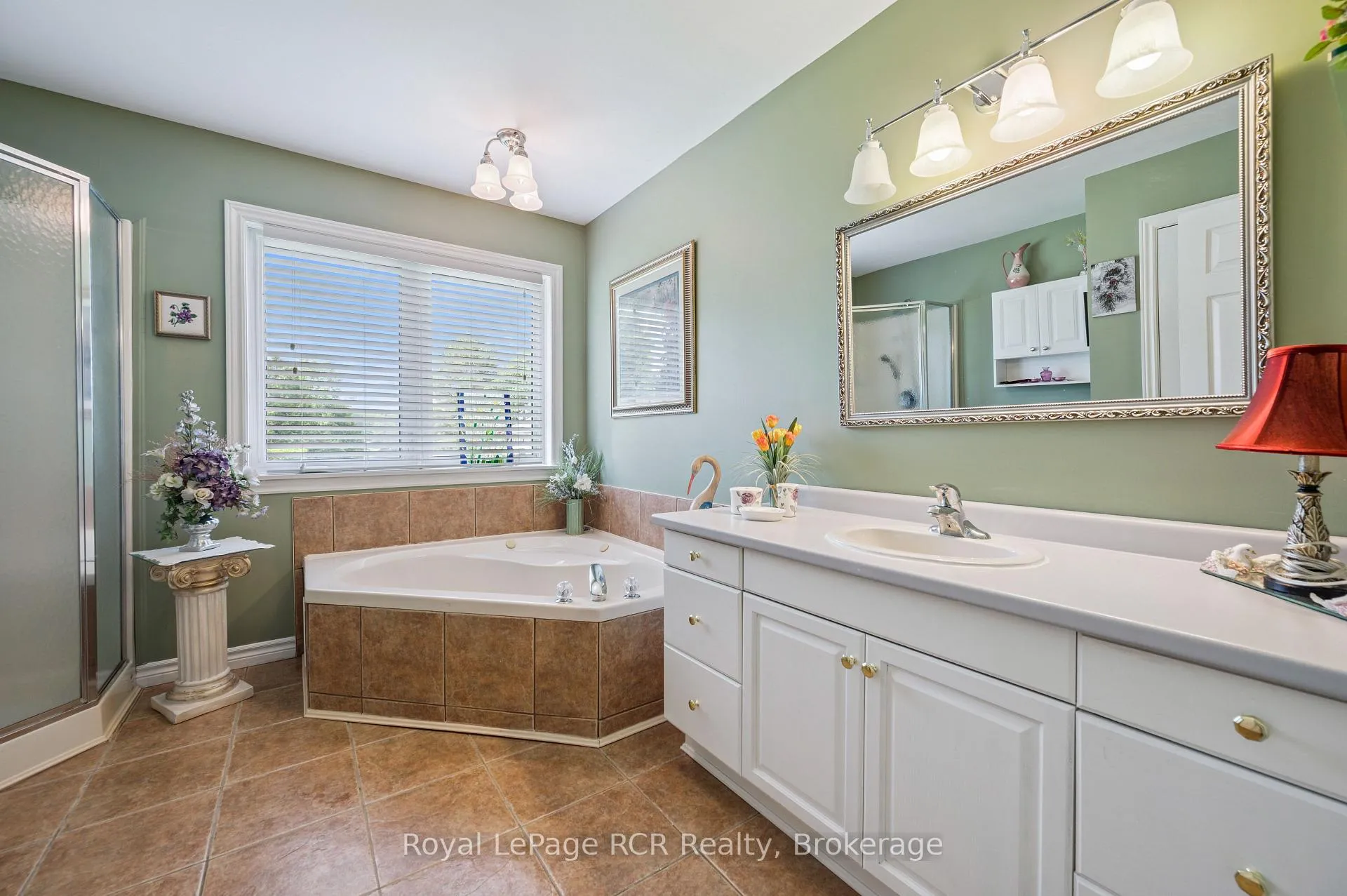 Photo 37 of 2 Murray Way, Minto — HOMEH