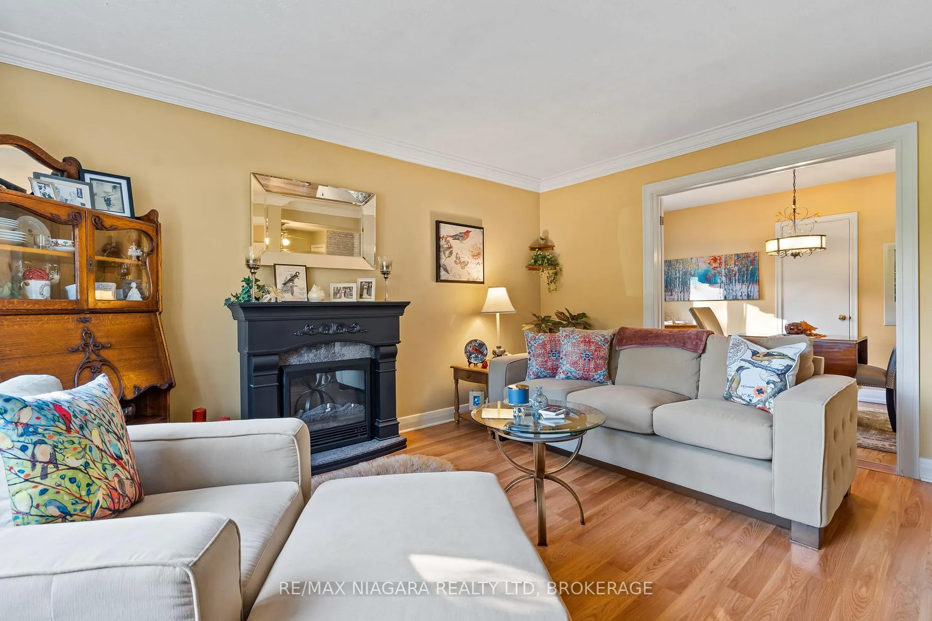 Photo 12 of 85 Golden Boulevard W, Welland, Lincoln/Crowland — HOMEH