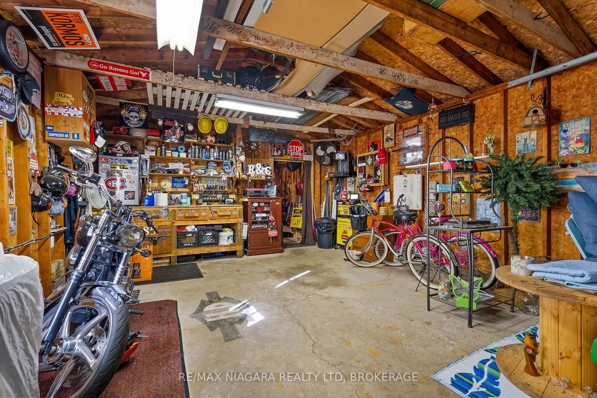 Photo 30 of 85 Golden Boulevard W, Welland, Lincoln/Crowland — HOMEH