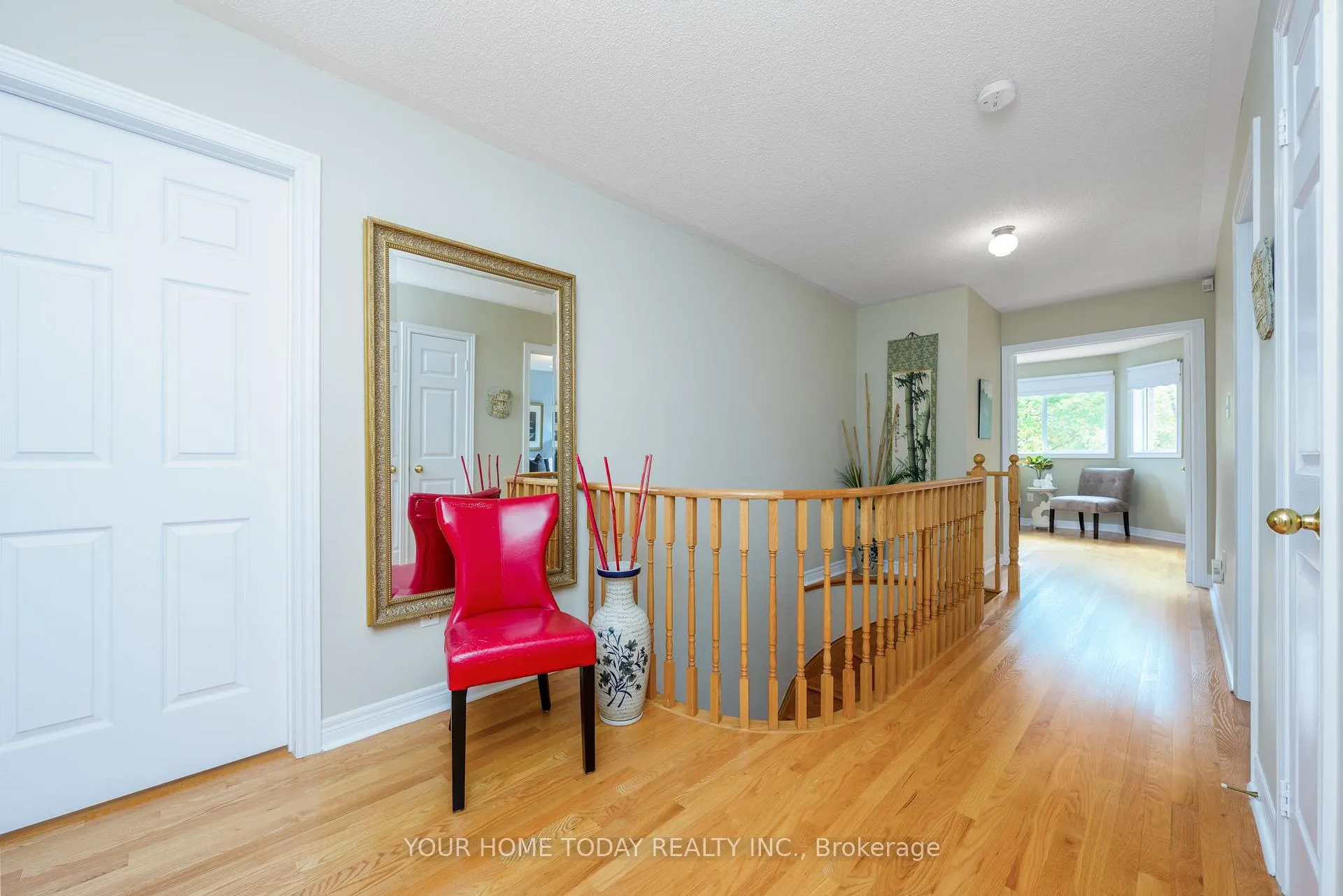 Photo 21 of 114 Russell Street, Halton Hills, Georgetown — HOMEH