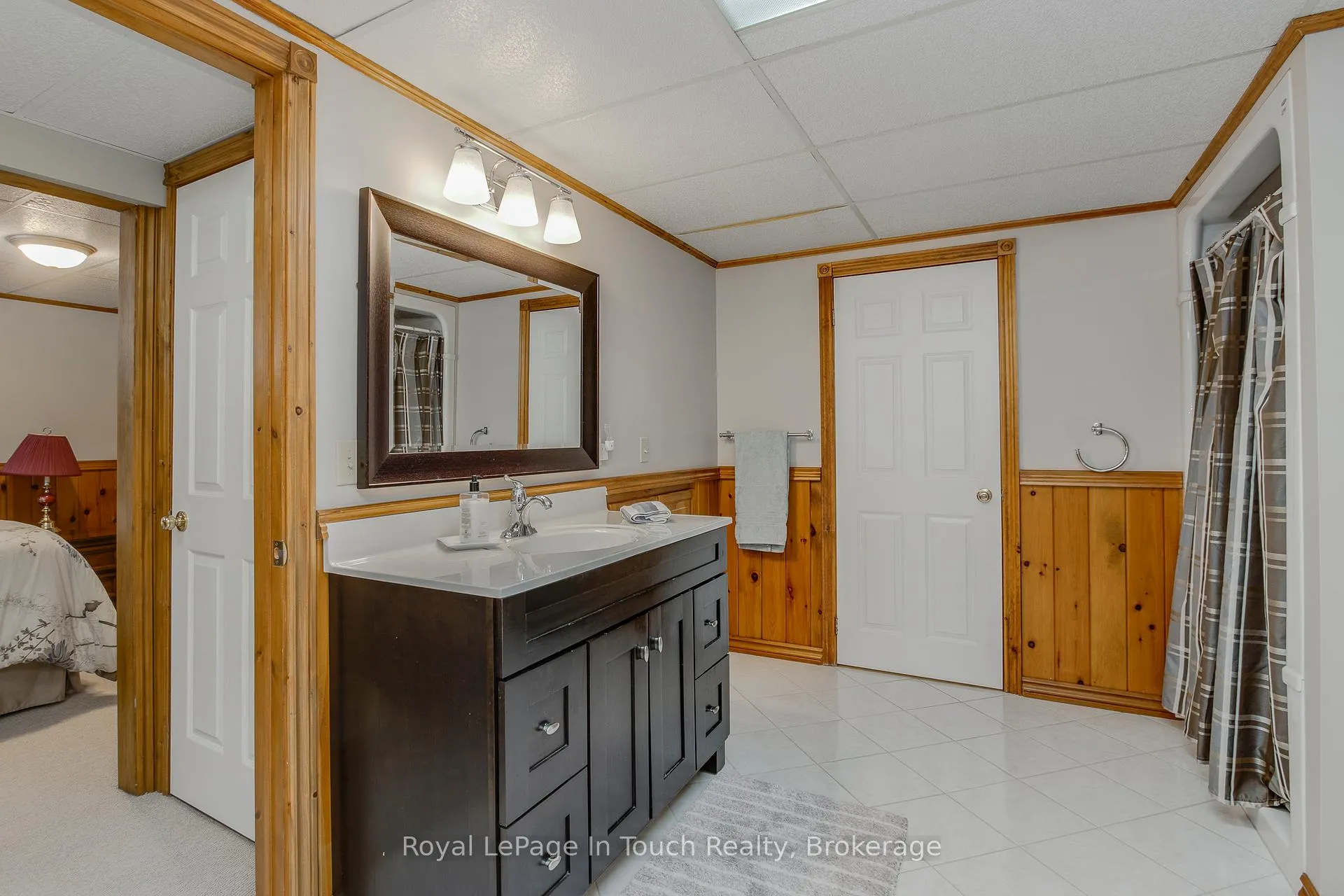 Photo 26 of 19 Maplegate Road, Tiny, Wyevale — HOMEH