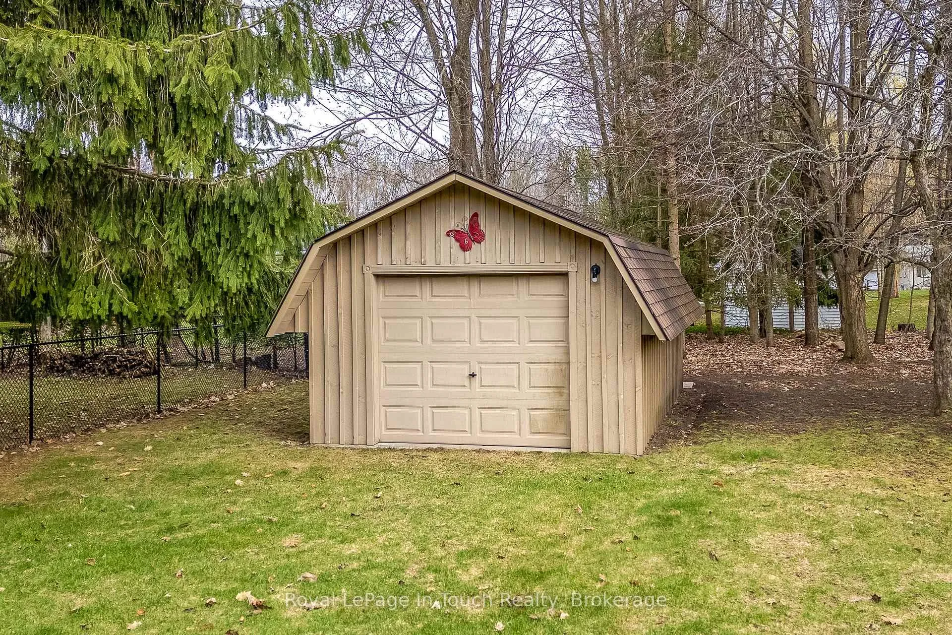 Photo 29 of 19 Maplegate Road, Tiny, Wyevale — HOMEH