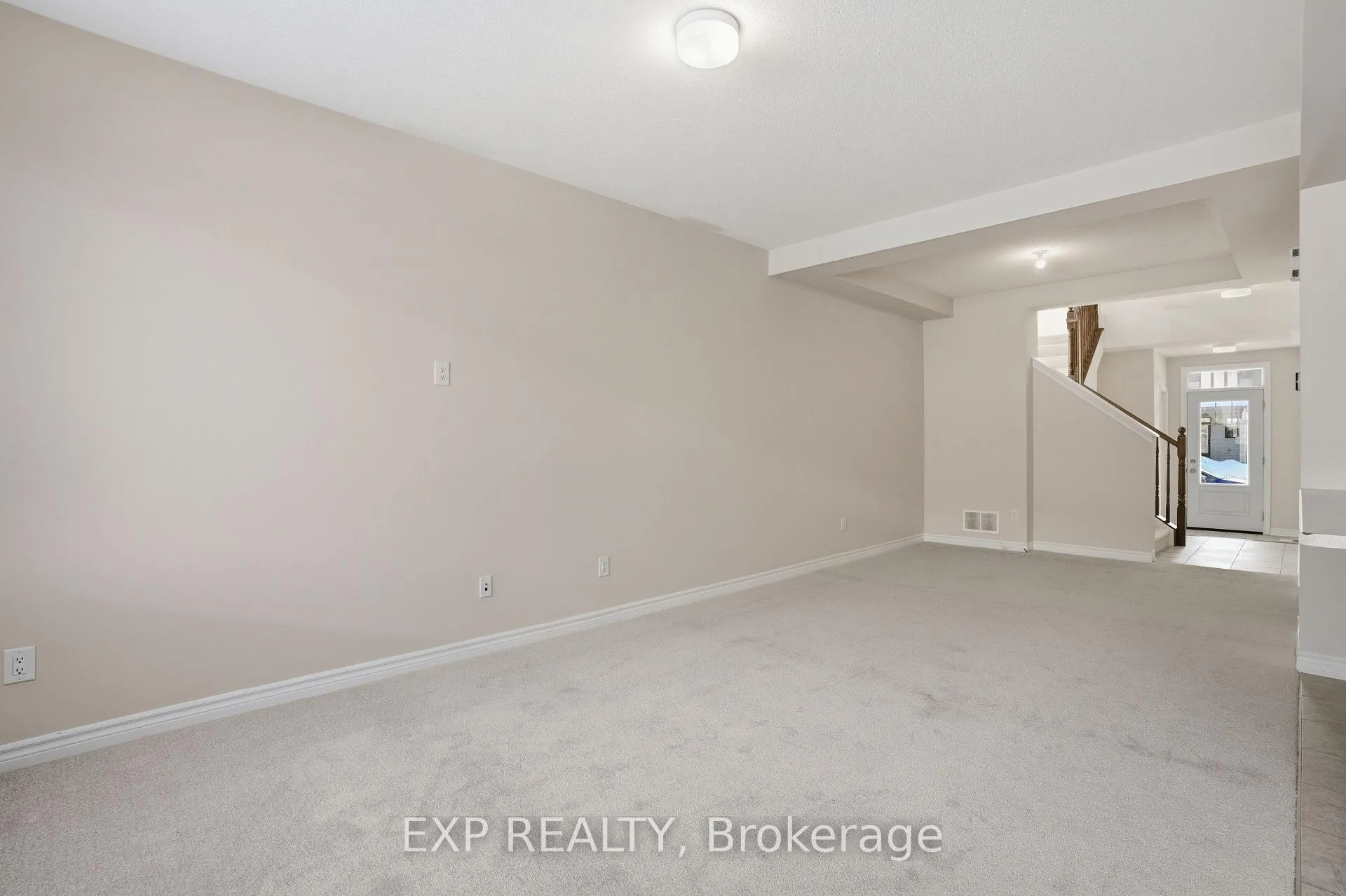 Photo 8 of 714 Derreen Avenue, Ottawa, Stittsville (North) — HOMEH