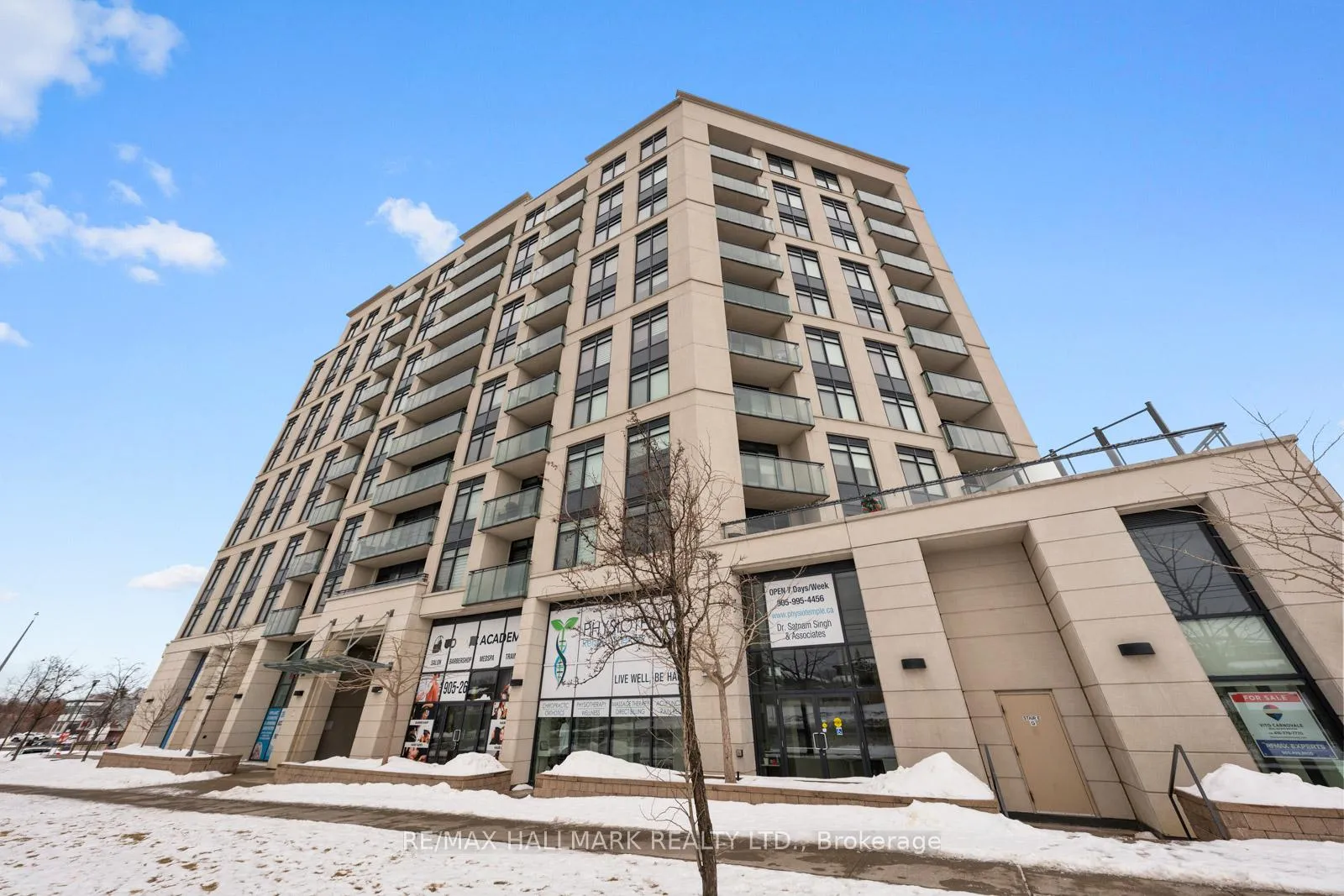 Photo 2 of Unit 902, 12 Woodstream Boulevard, Vaughan, Vaughan Grove — HOMEH
