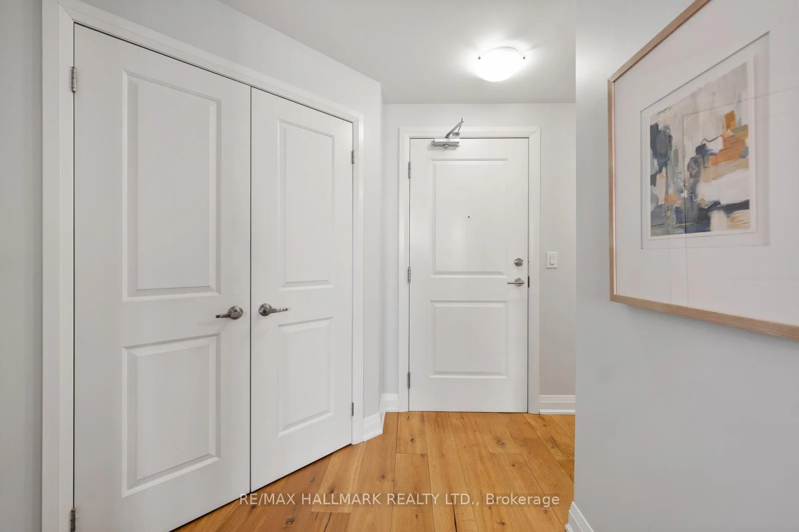 Photo 9 of Unit 902, 12 Woodstream Boulevard, Vaughan, Vaughan Grove — HOMEH
