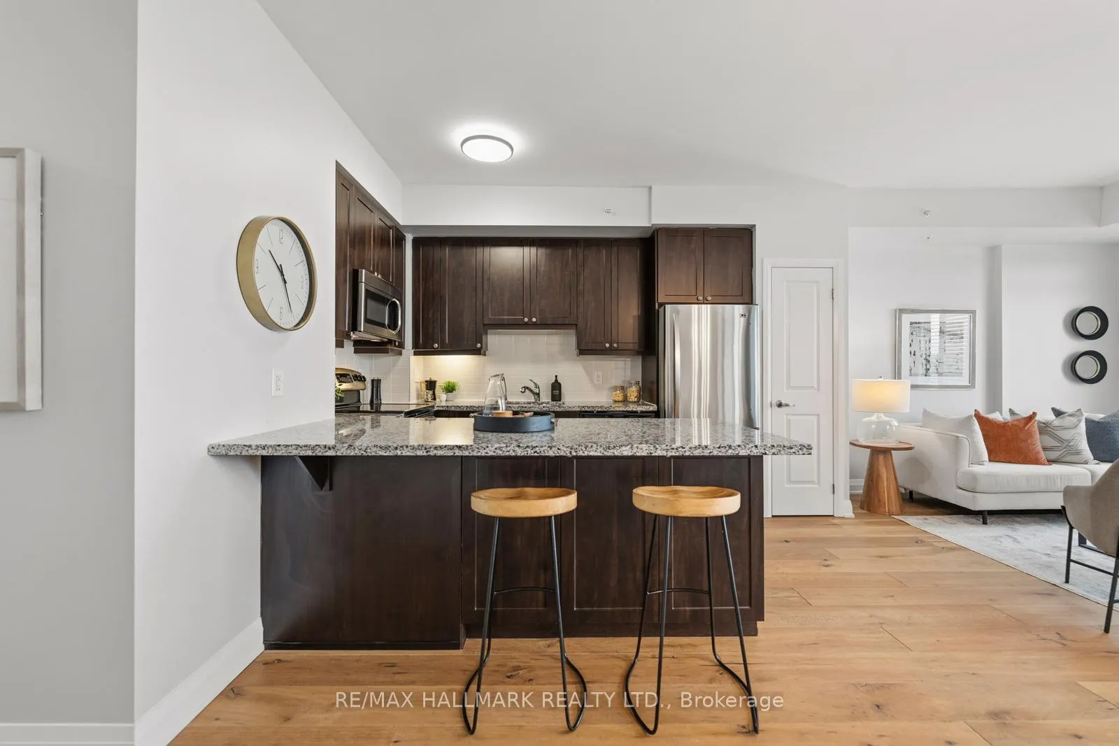 Photo 16 of Unit 902, 12 Woodstream Boulevard, Vaughan, Vaughan Grove — HOMEH
