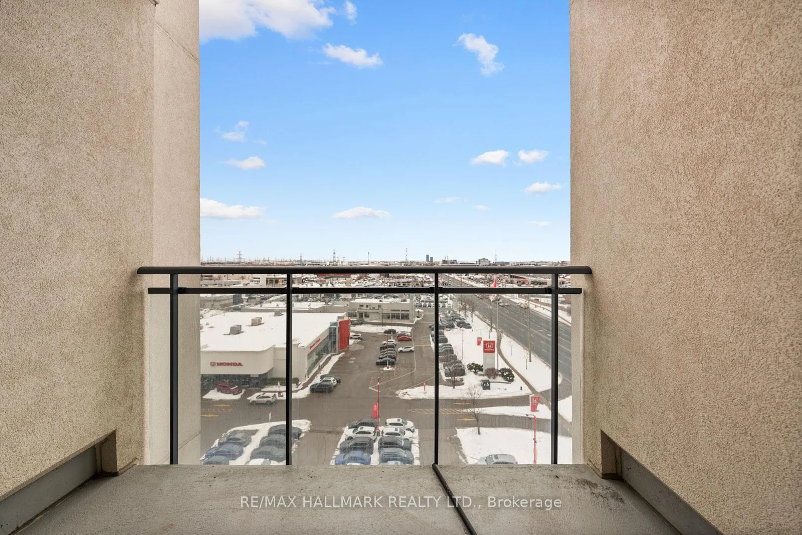 Photo 38 of Unit 902, 12 Woodstream Boulevard, Vaughan, Vaughan Grove — HOMEH
